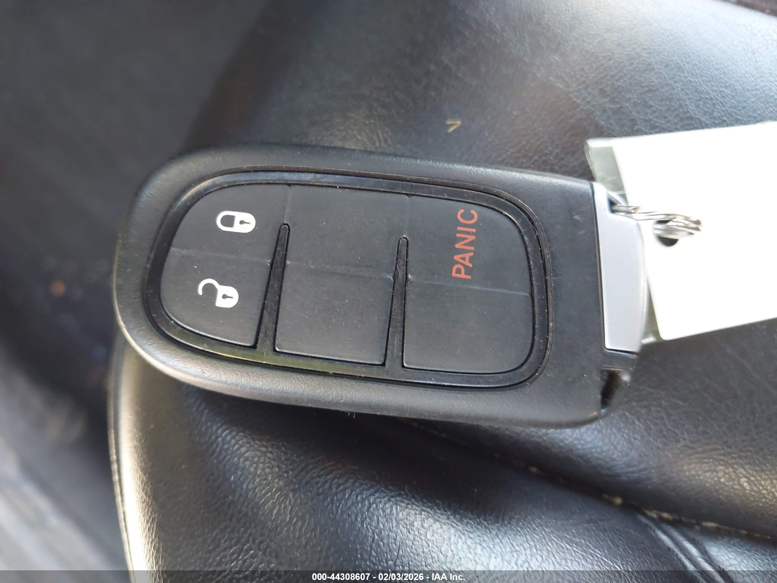 JEEP CHEROKEE image 11