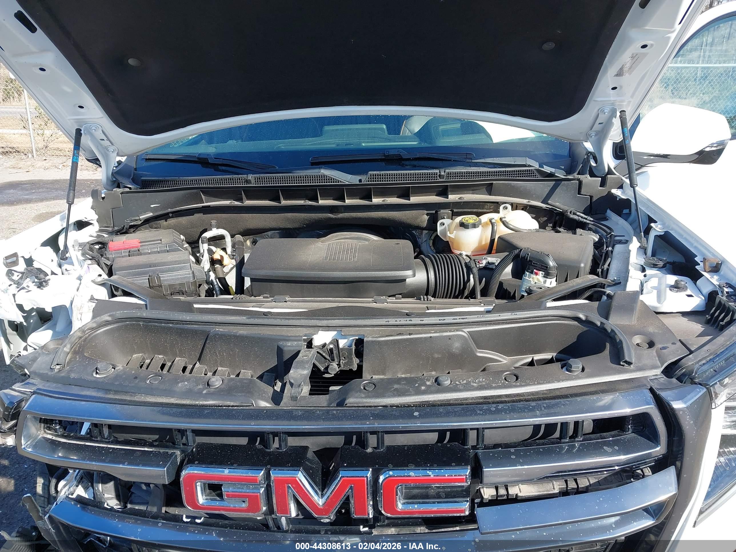 GMC YUKON image 10