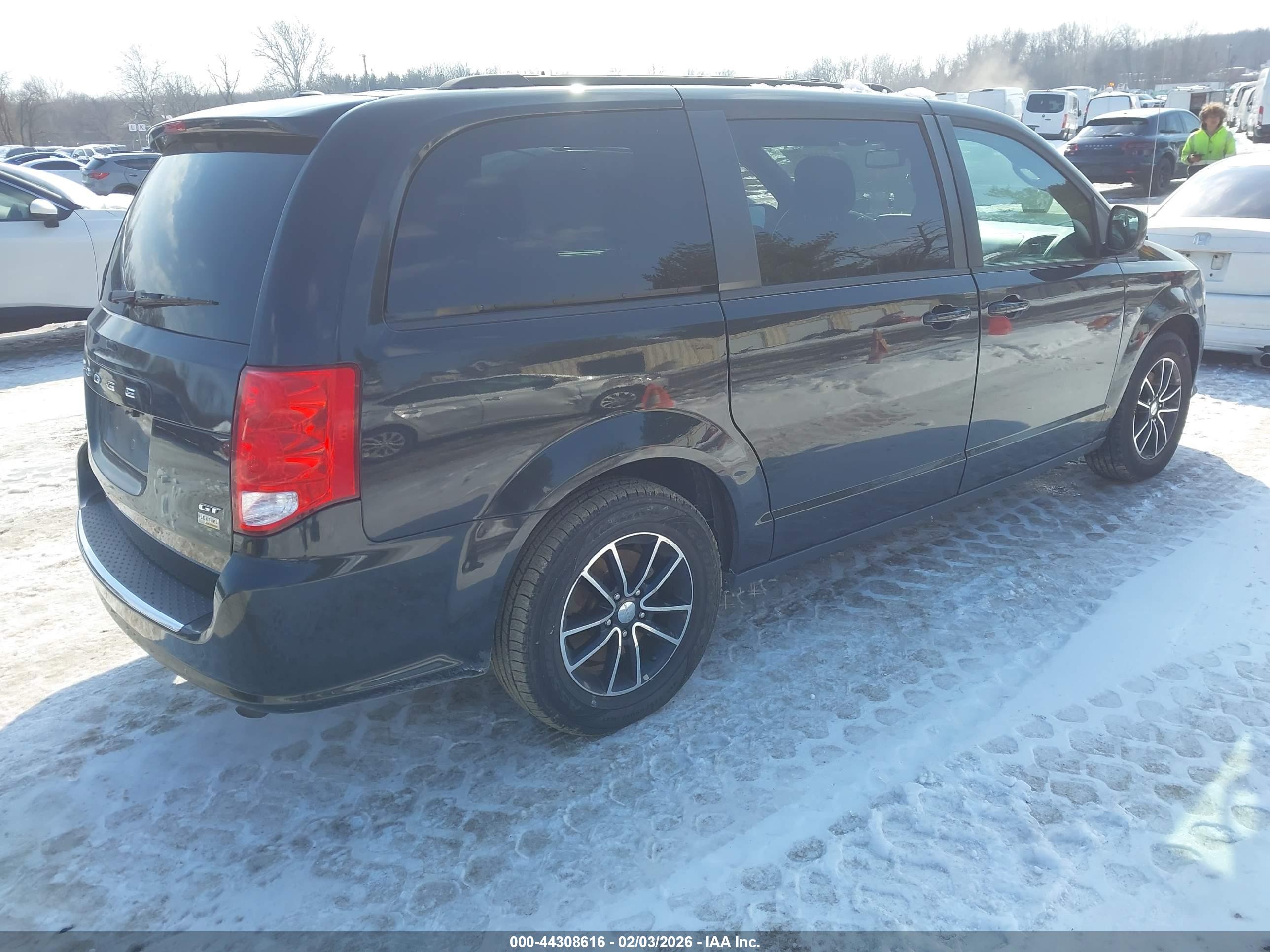DODGE GRAND image 4