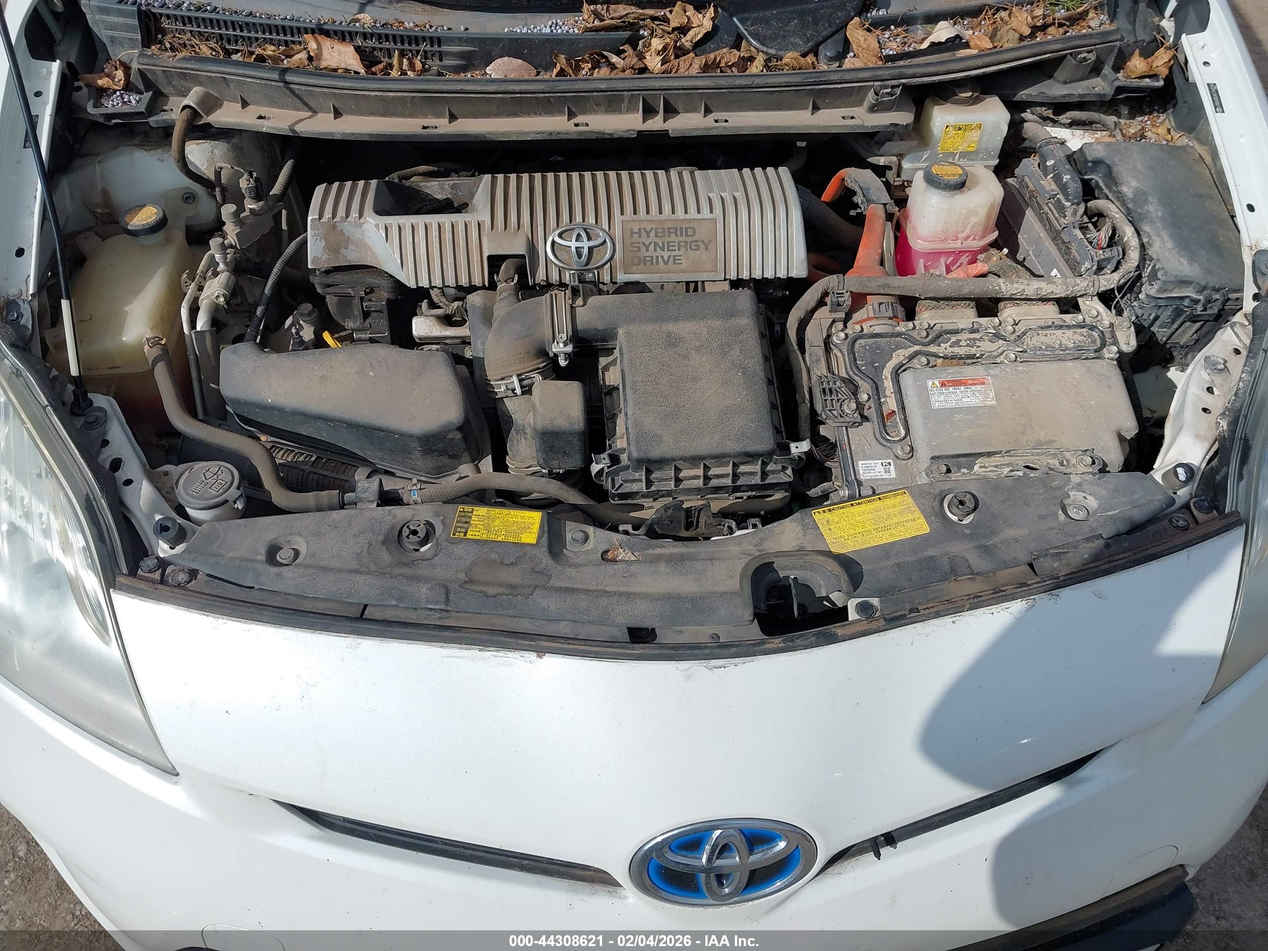 TOYOTA PRIUS image 10