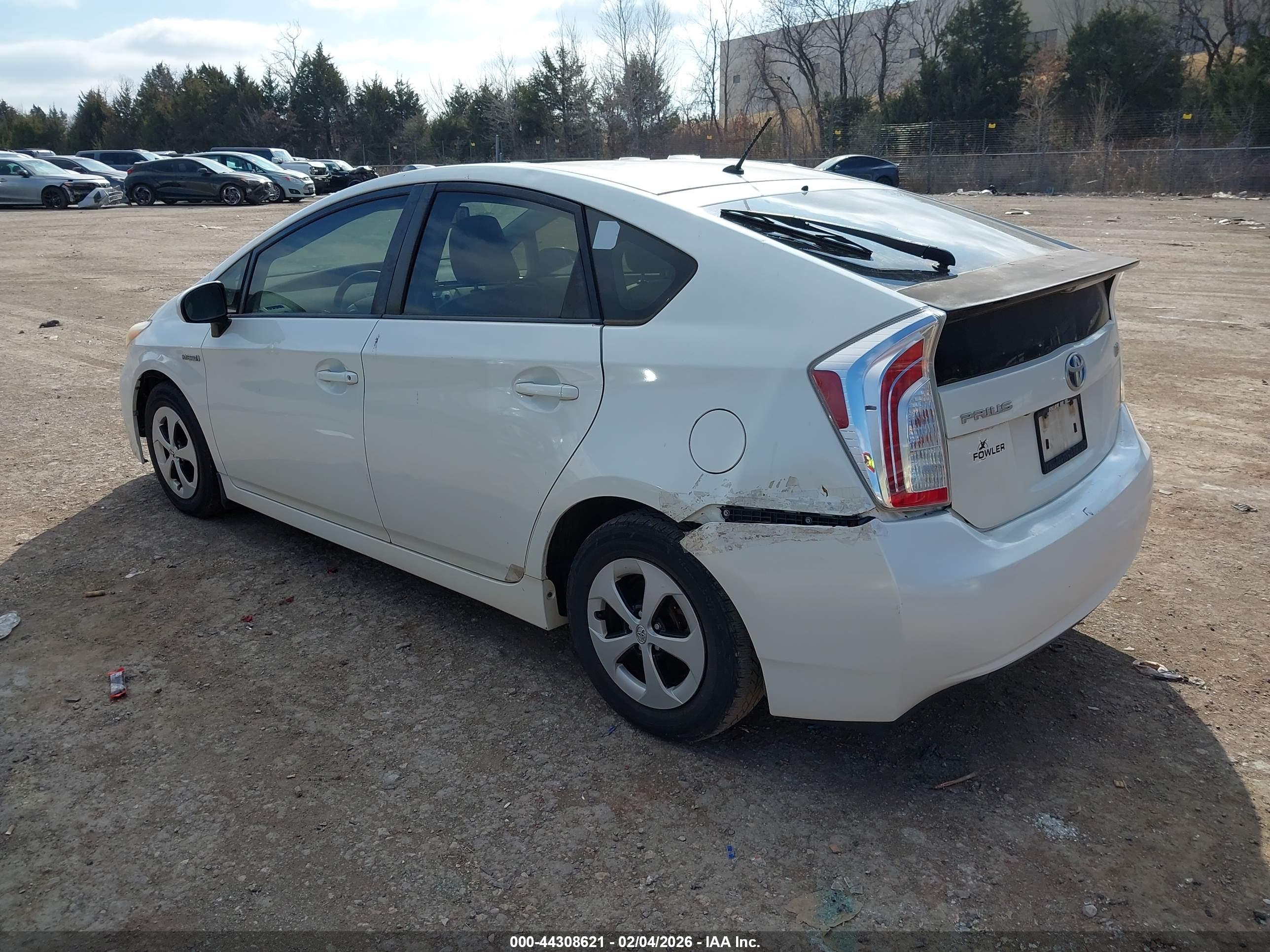 TOYOTA PRIUS image 3