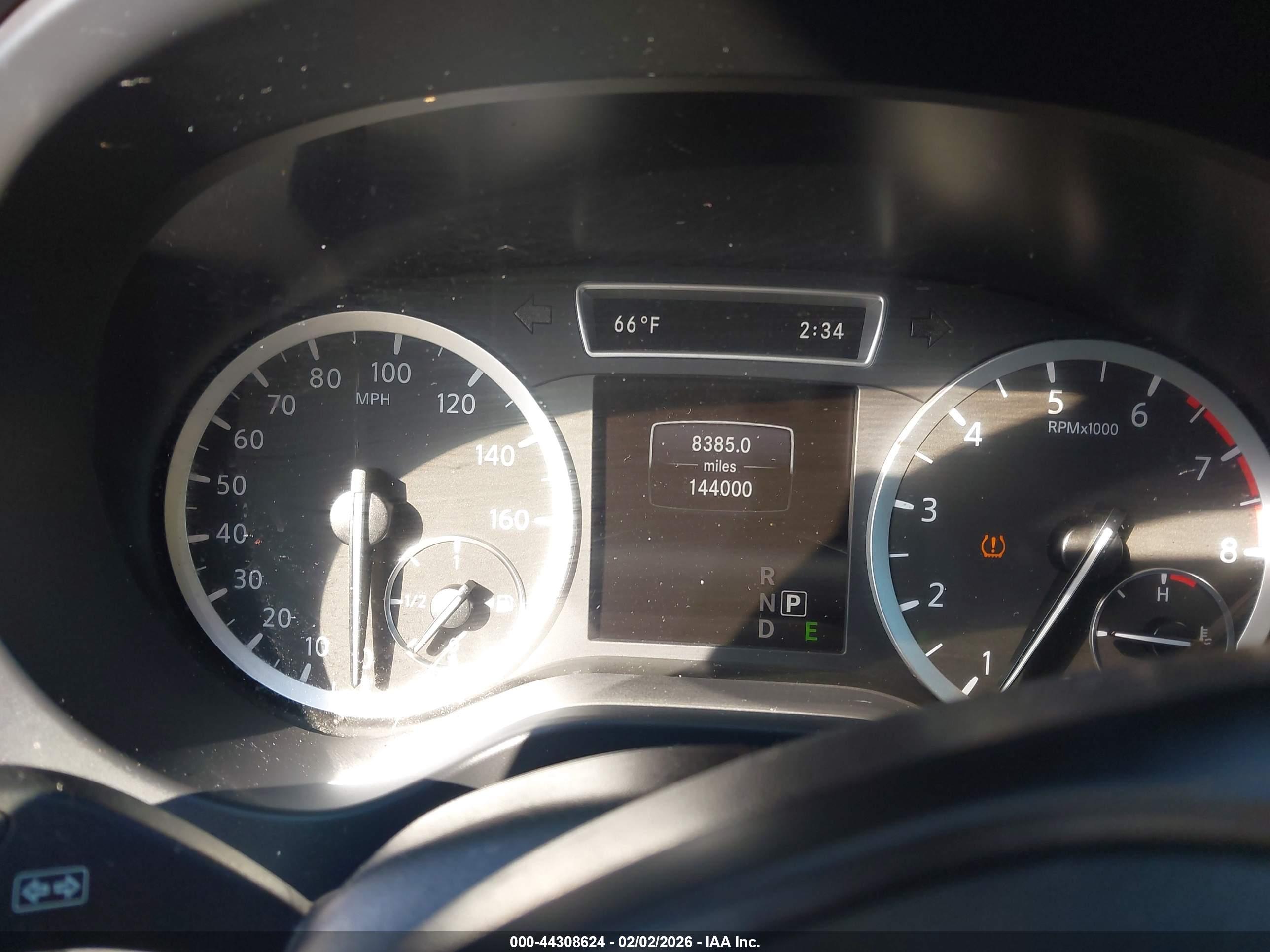 INFINITI QX30 image 7