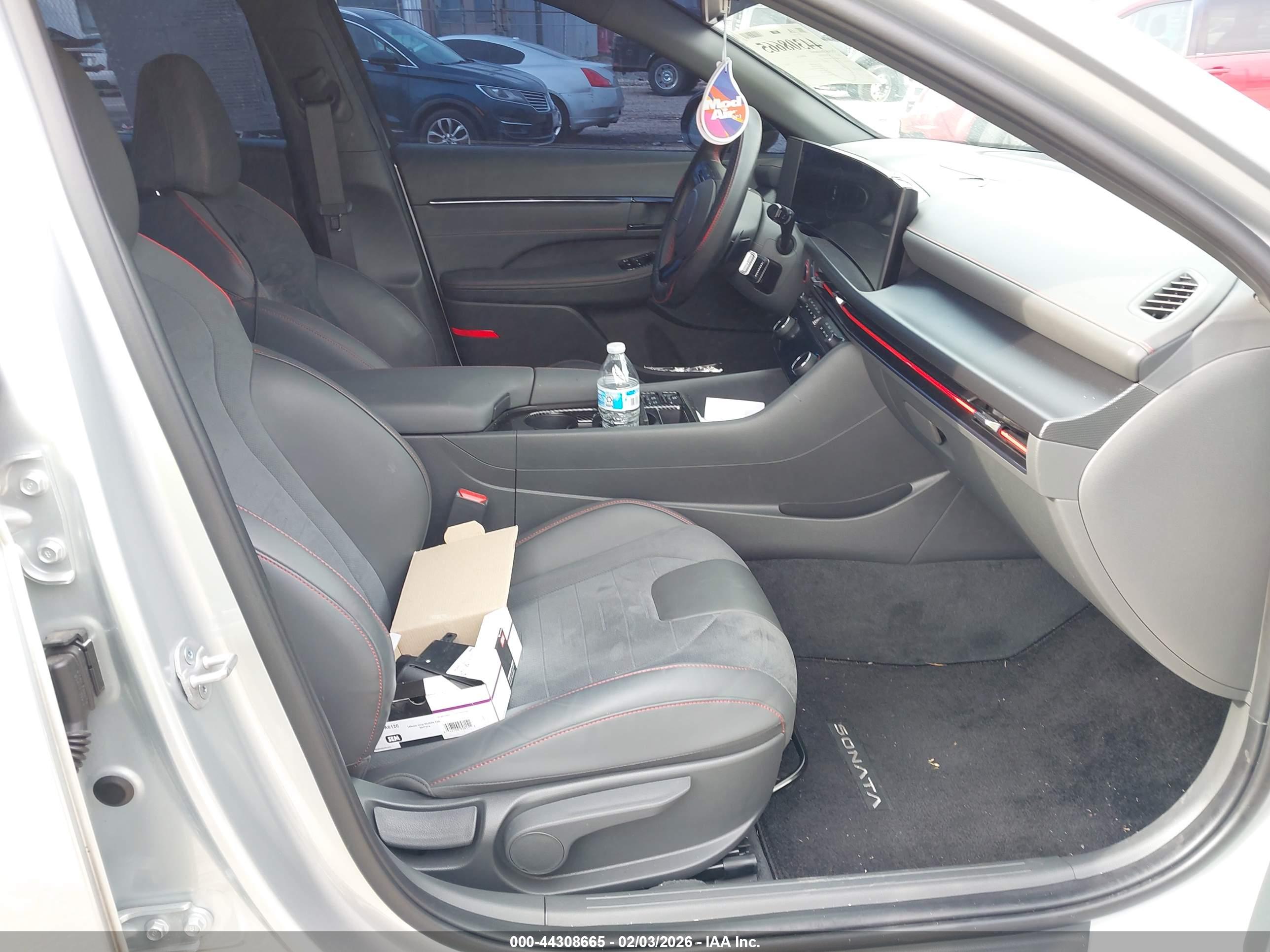 HYUNDAI SONATA image 5