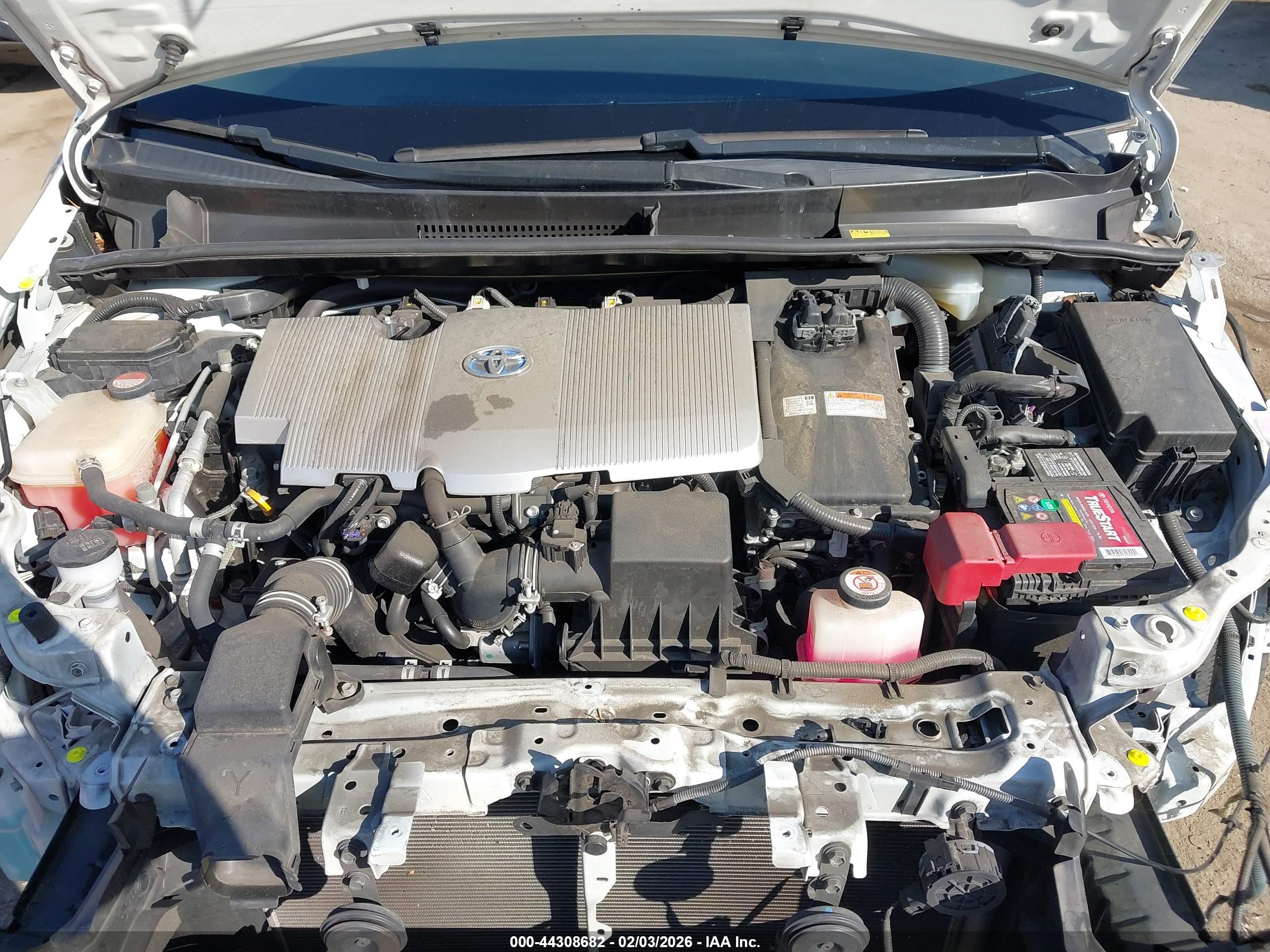 TOYOTA PRIUS image 10