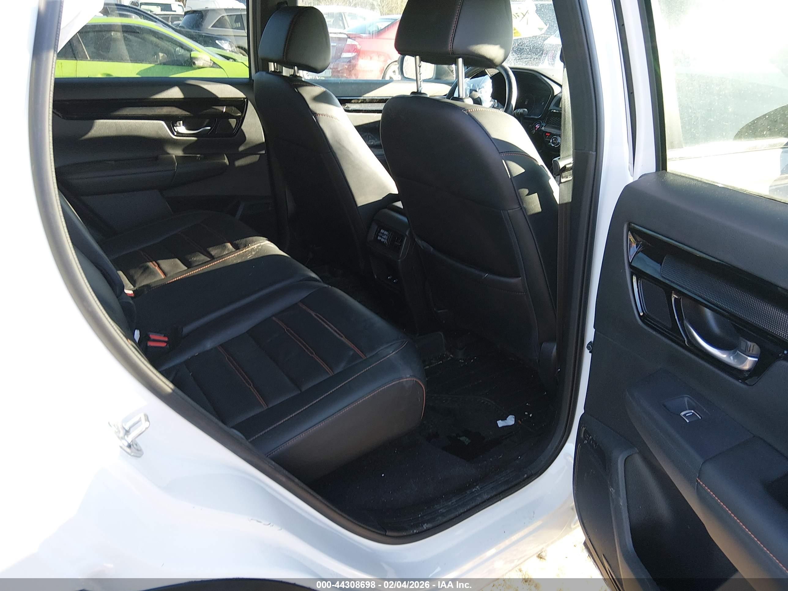 HONDA CR-V image 8