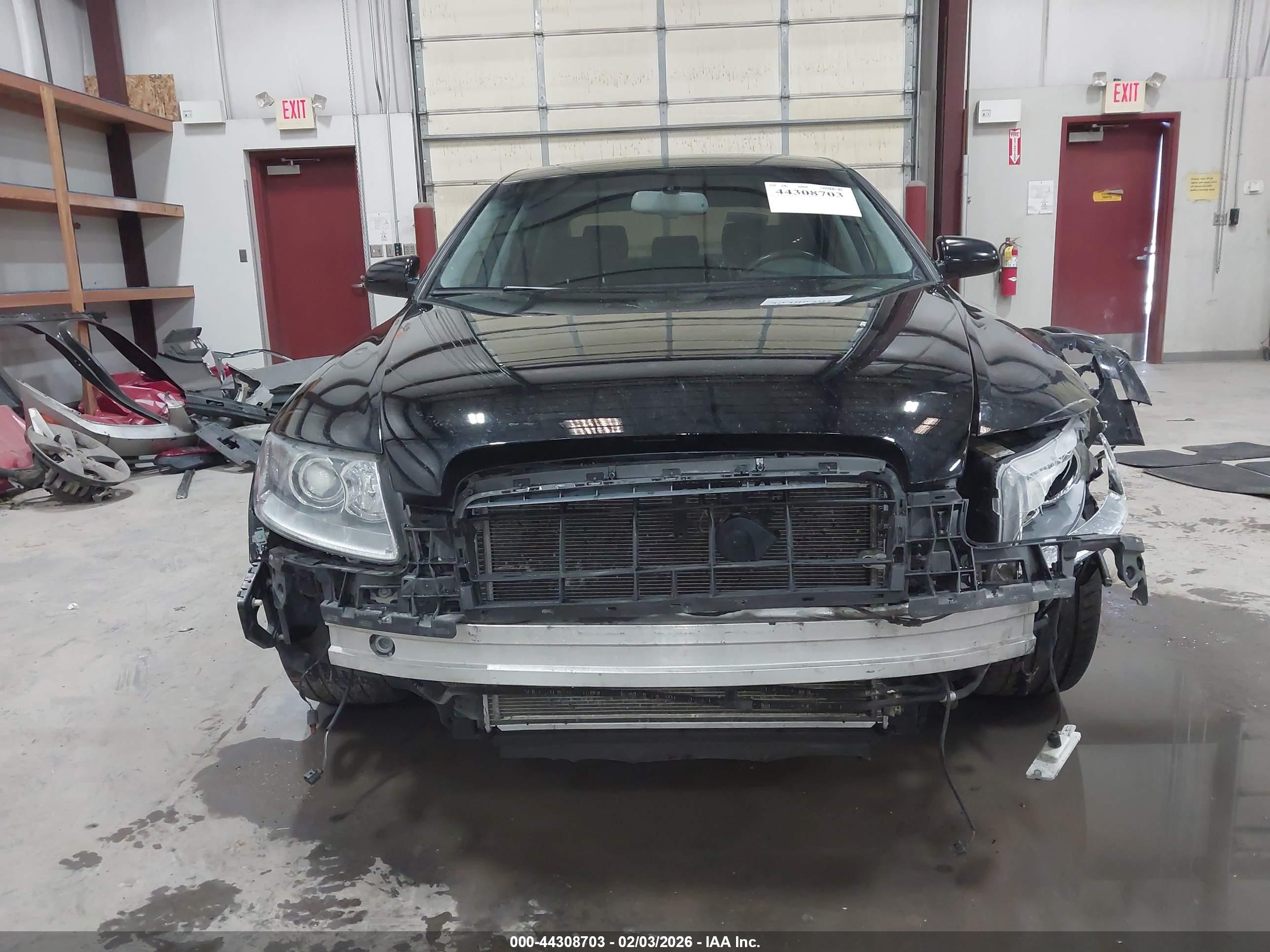 AUDI A6 image 6