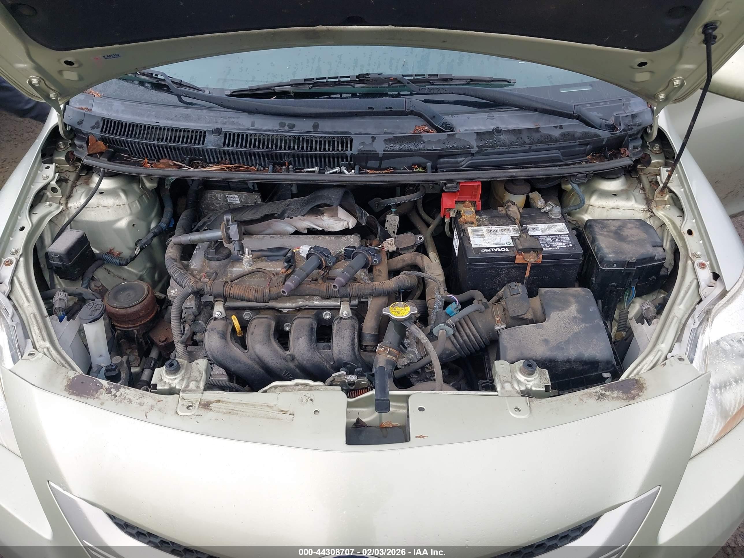 TOYOTA YARIS image 10