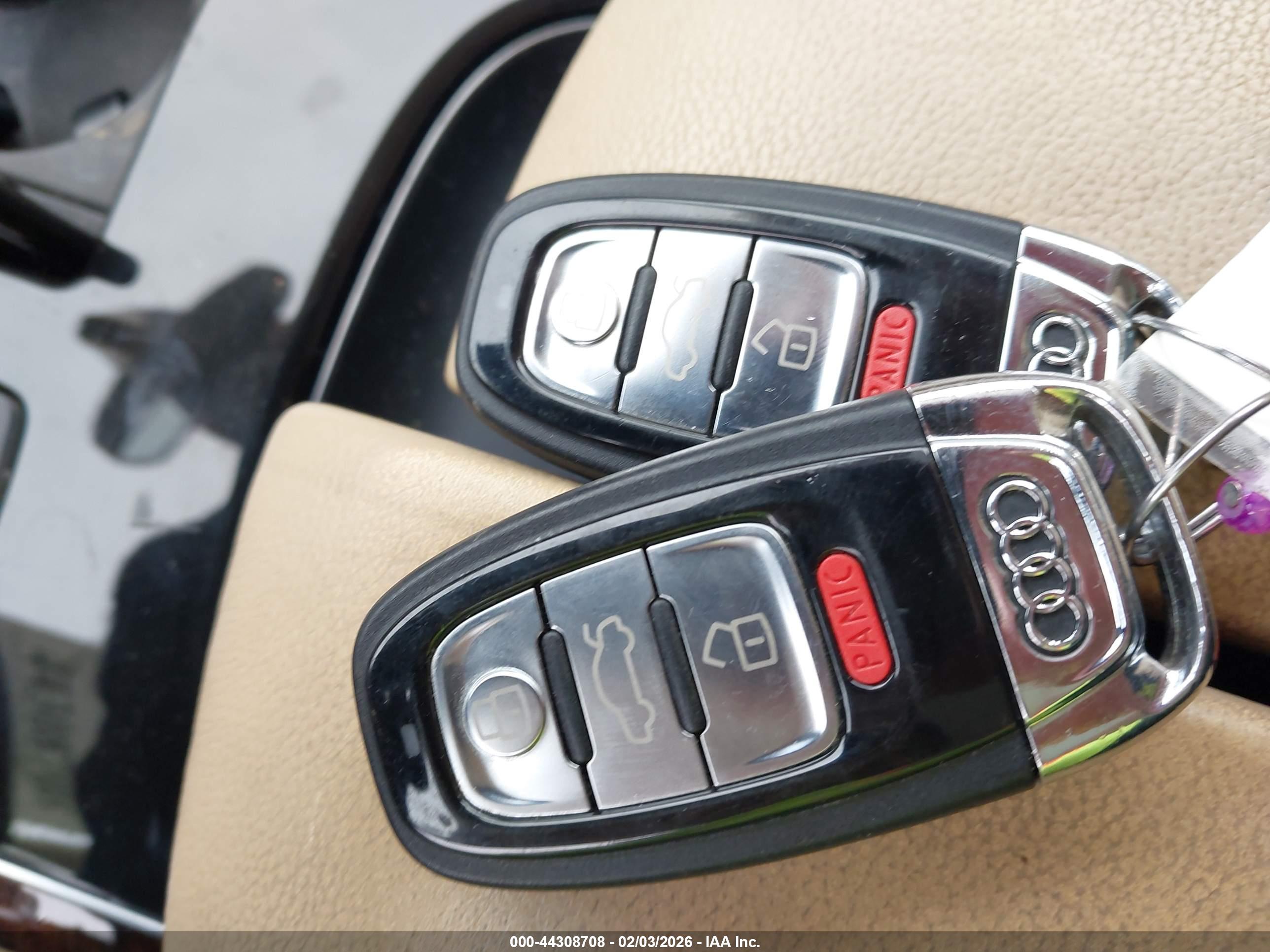 AUDI A8 image 11