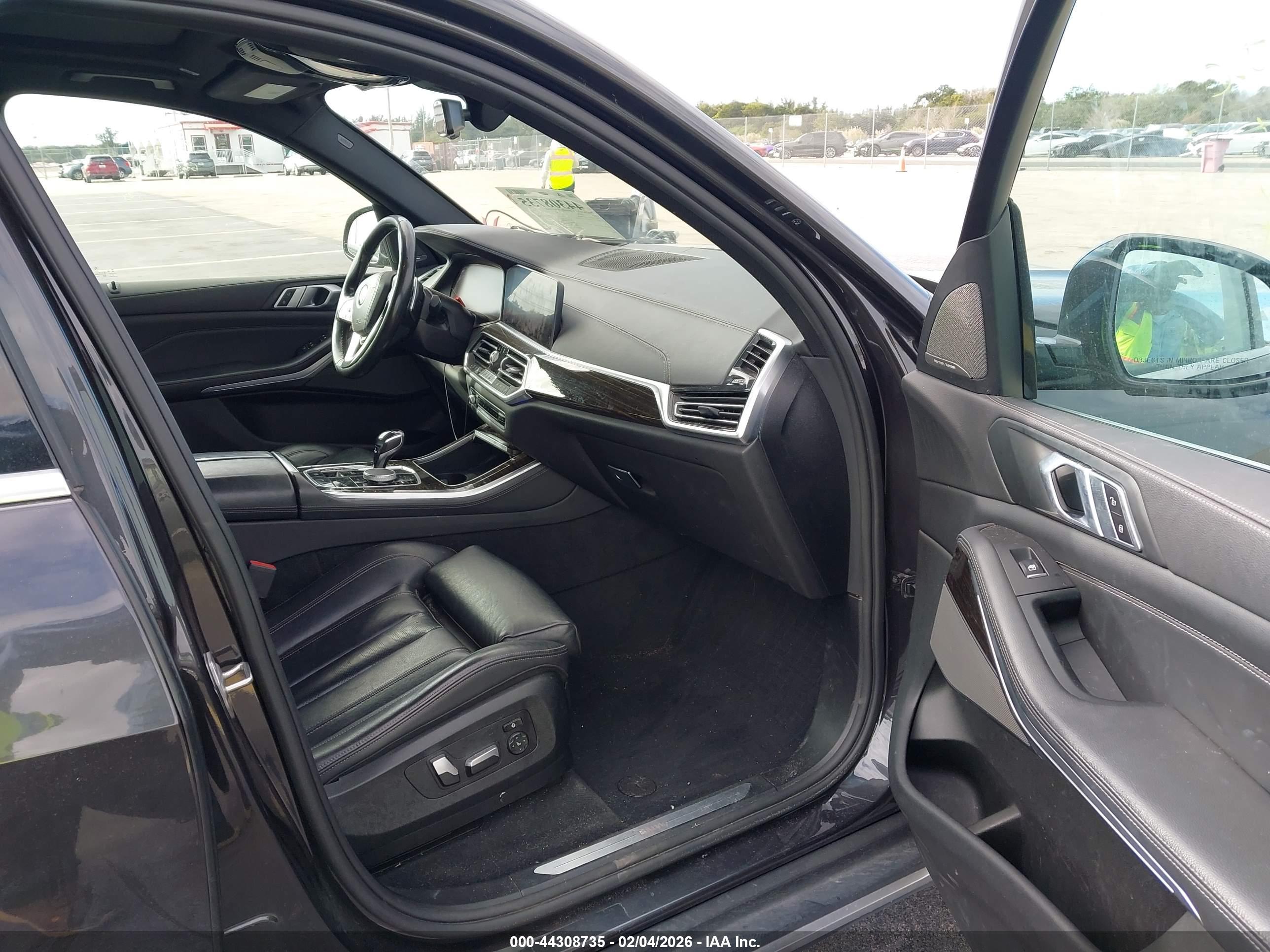 BMW X5 image 5