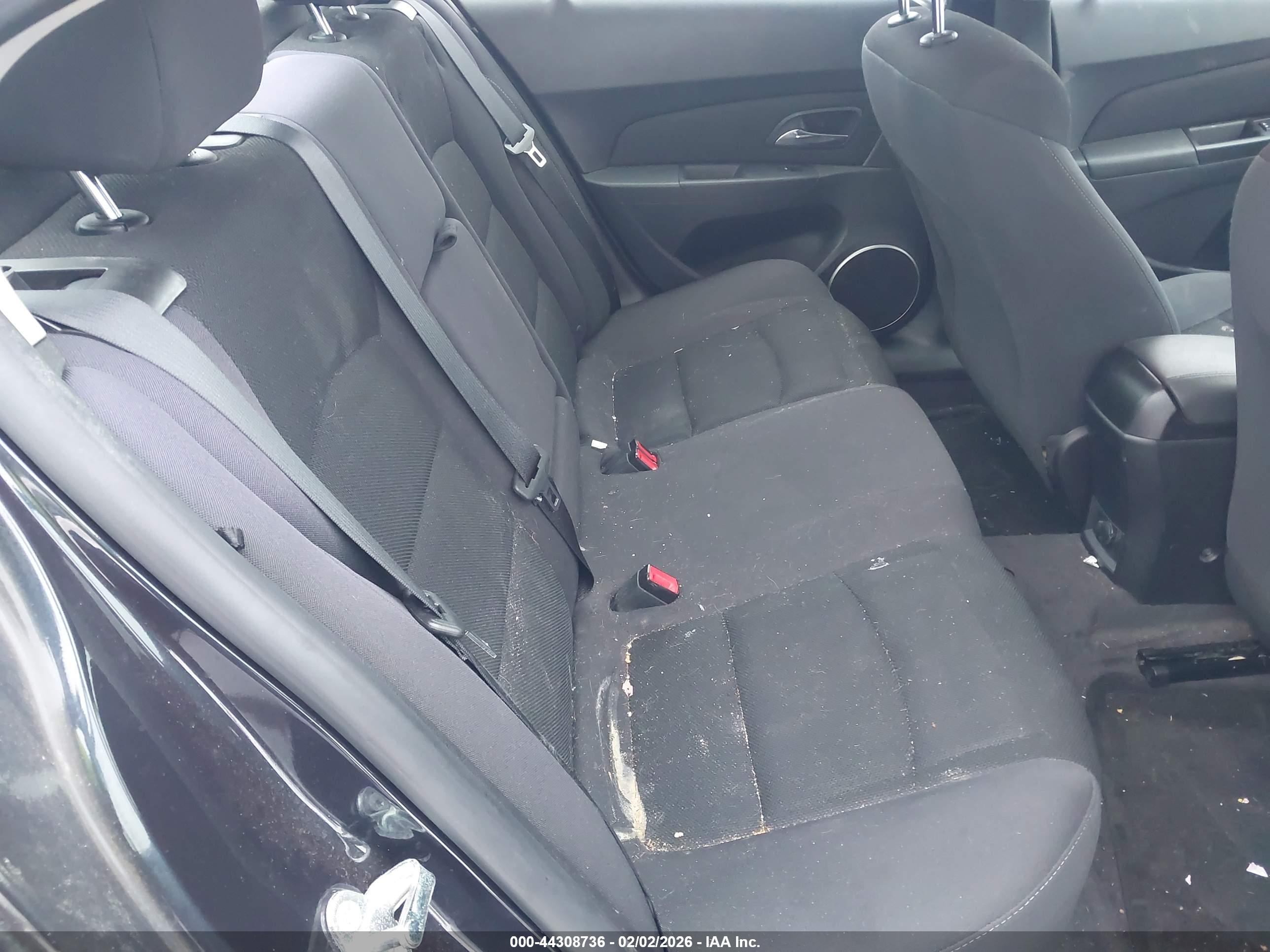 CHEVROLET CRUZE image 8