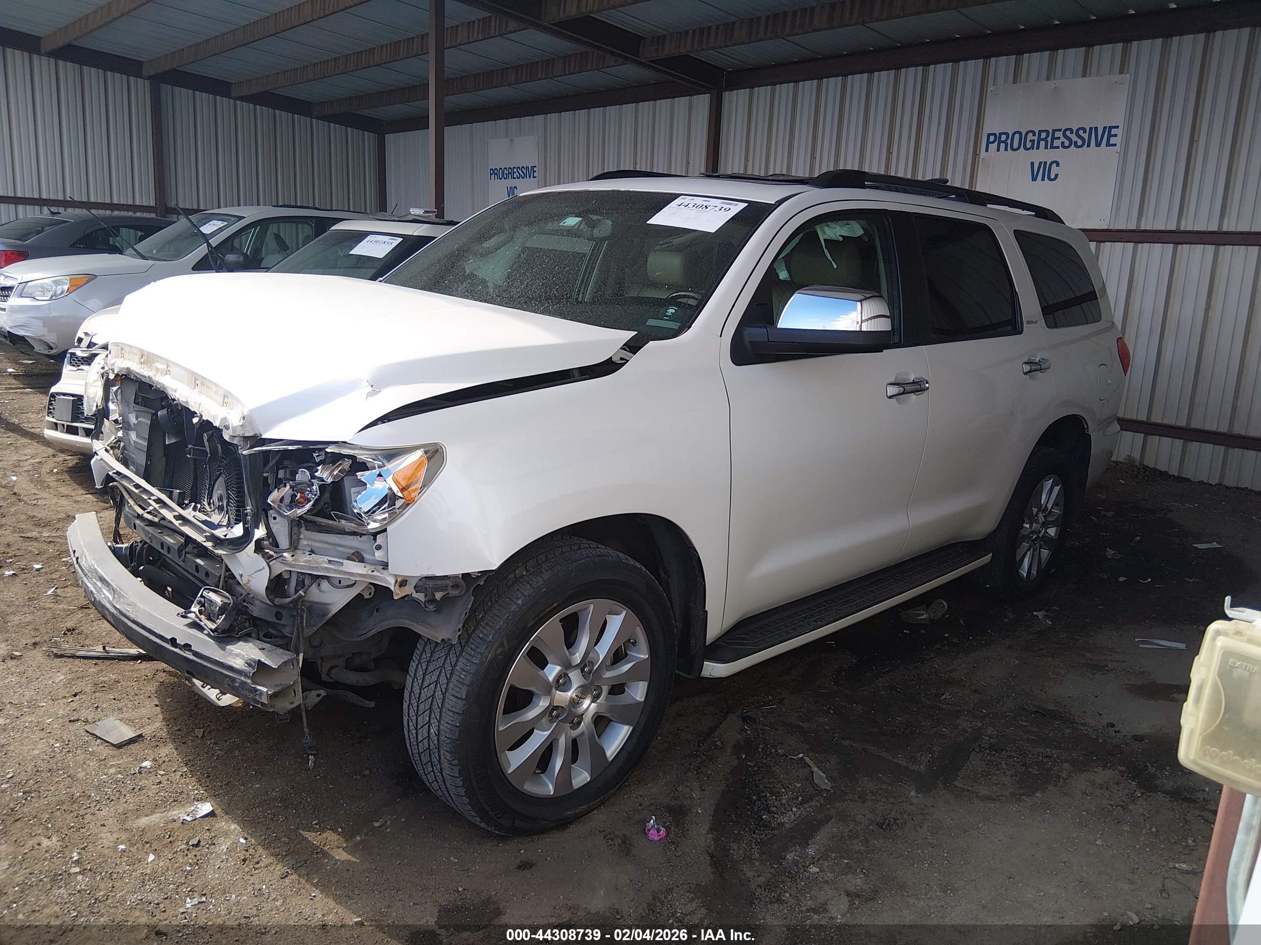 TOYOTA SEQUOIA image 2