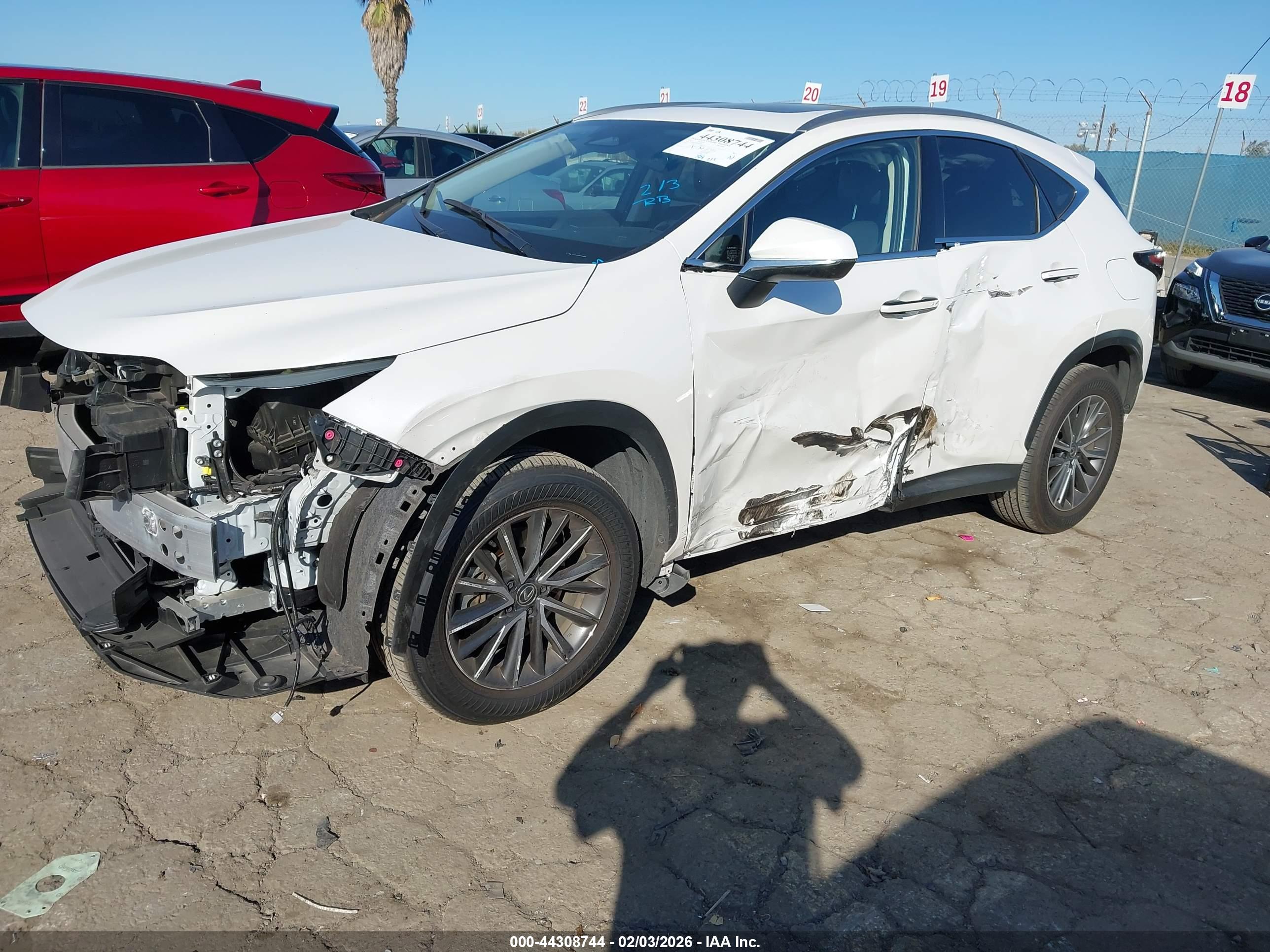 LEXUS NX image 2