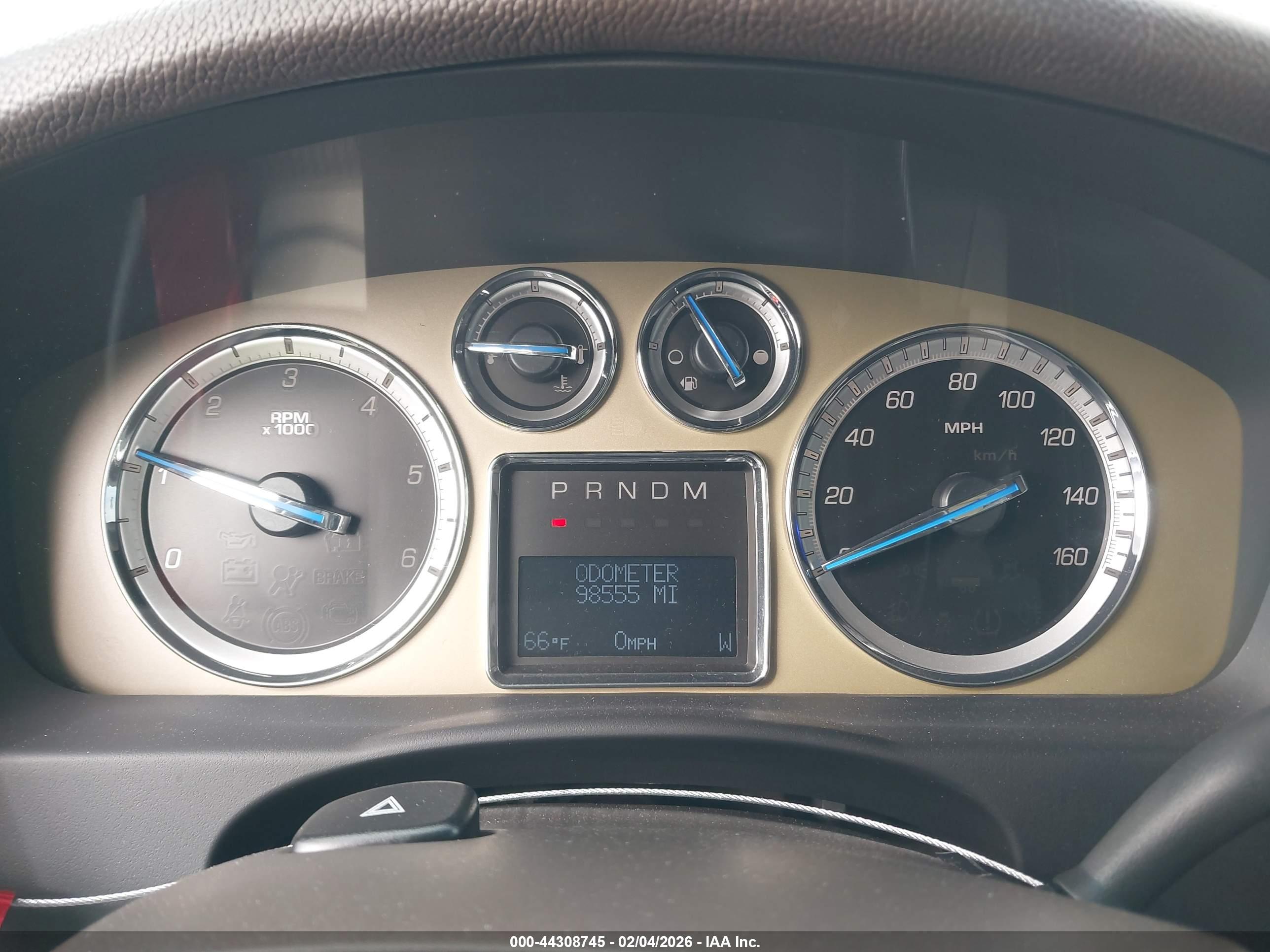 CADILLAC ESCALADE image 7