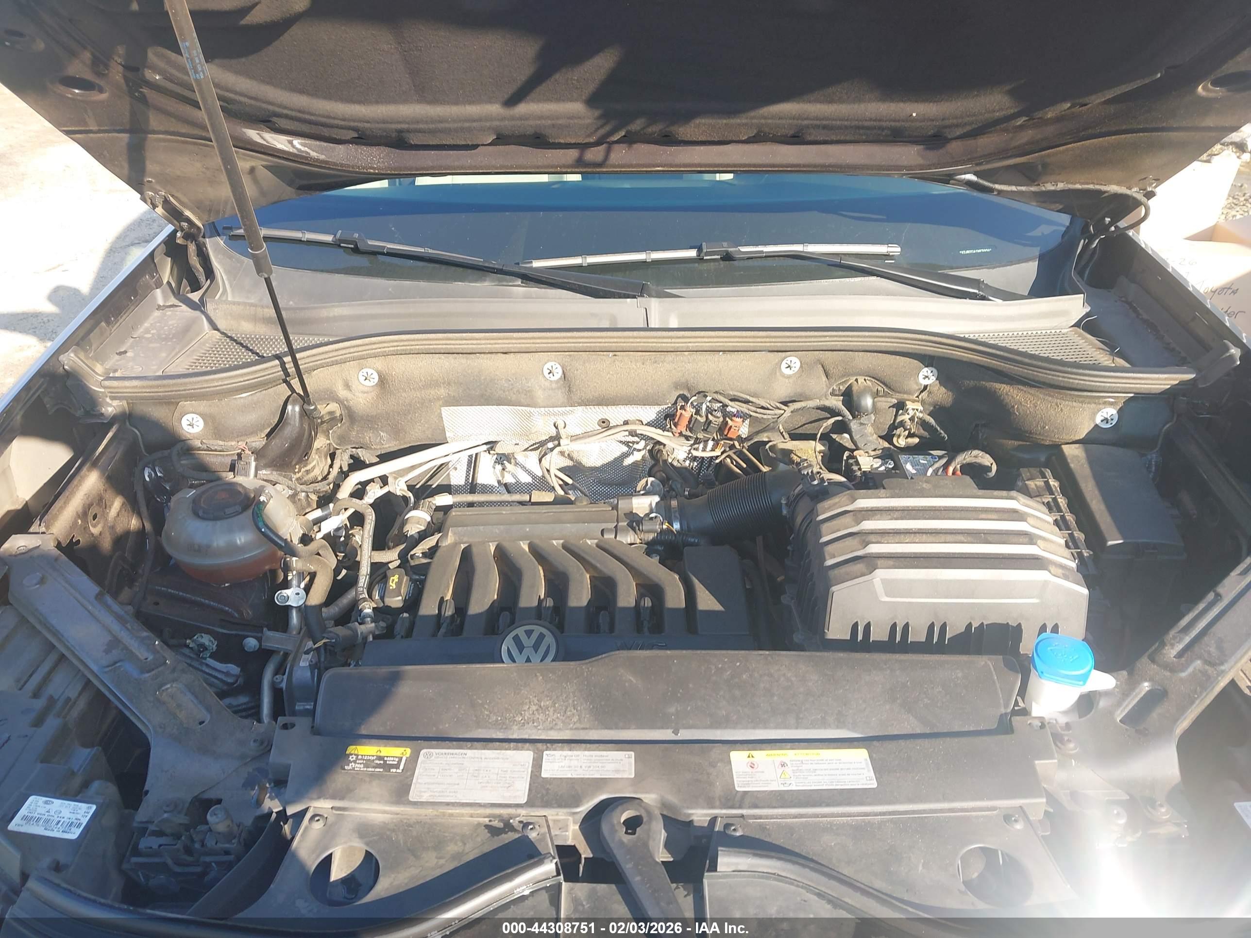 VOLKSWAGEN ATLAS image 10