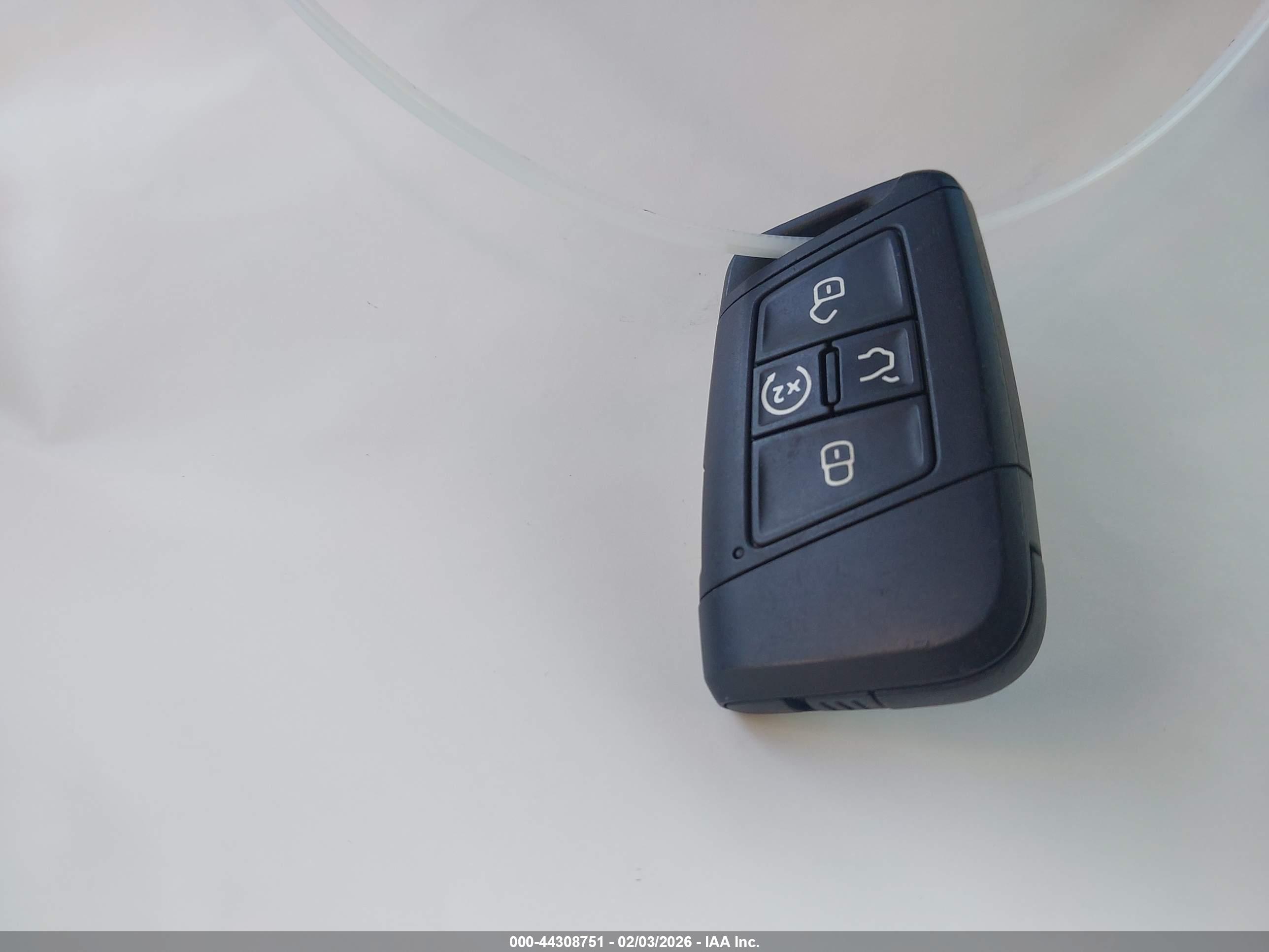 VOLKSWAGEN ATLAS image 11