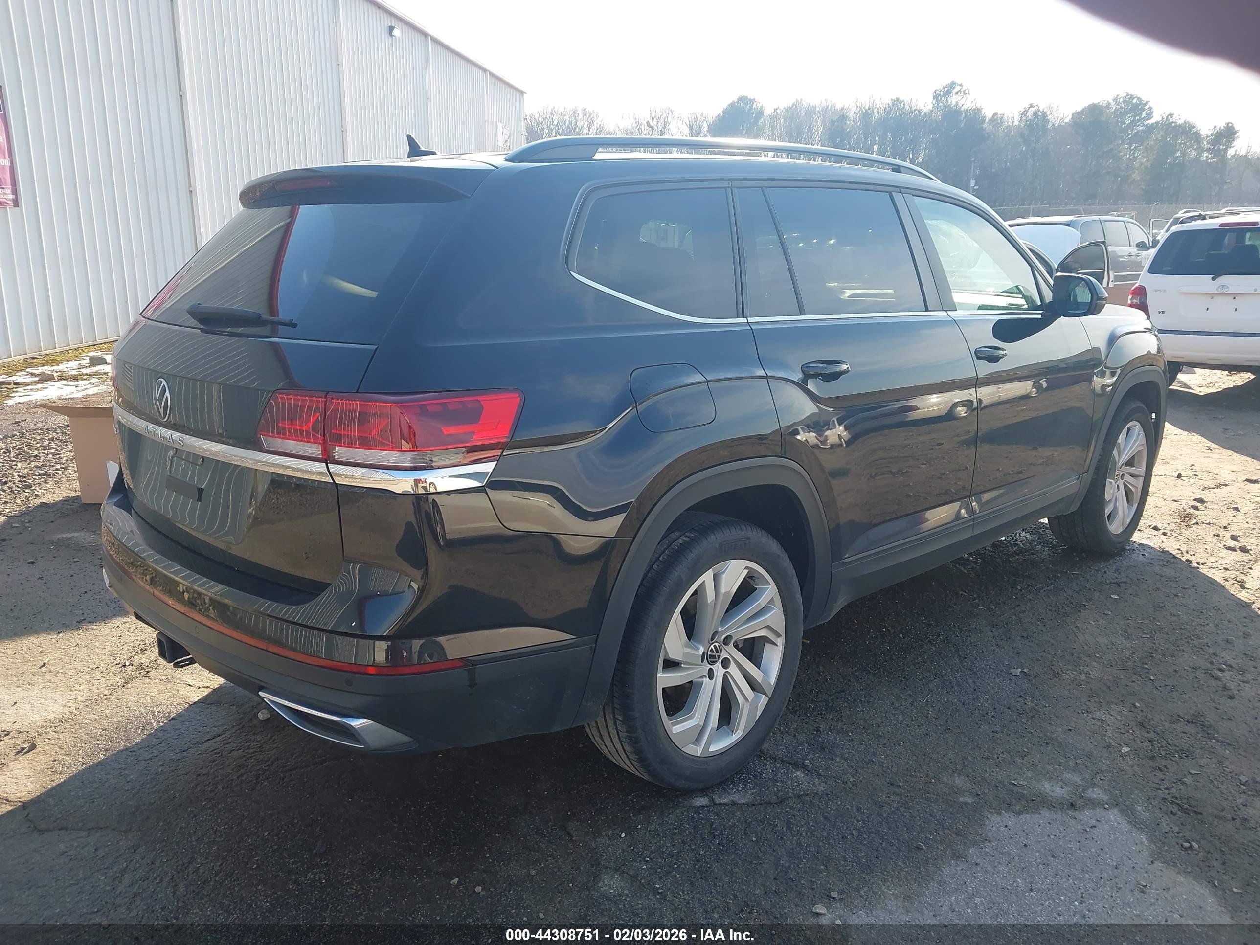 VOLKSWAGEN ATLAS image 4