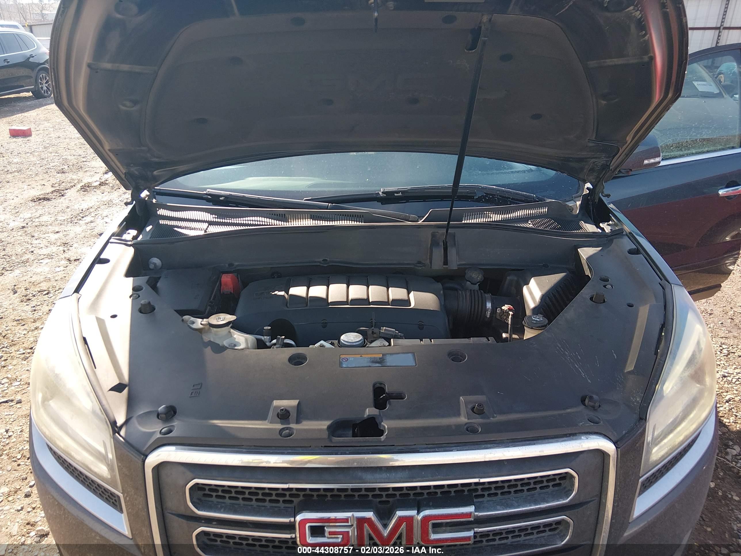 GMC ACADIA image 10