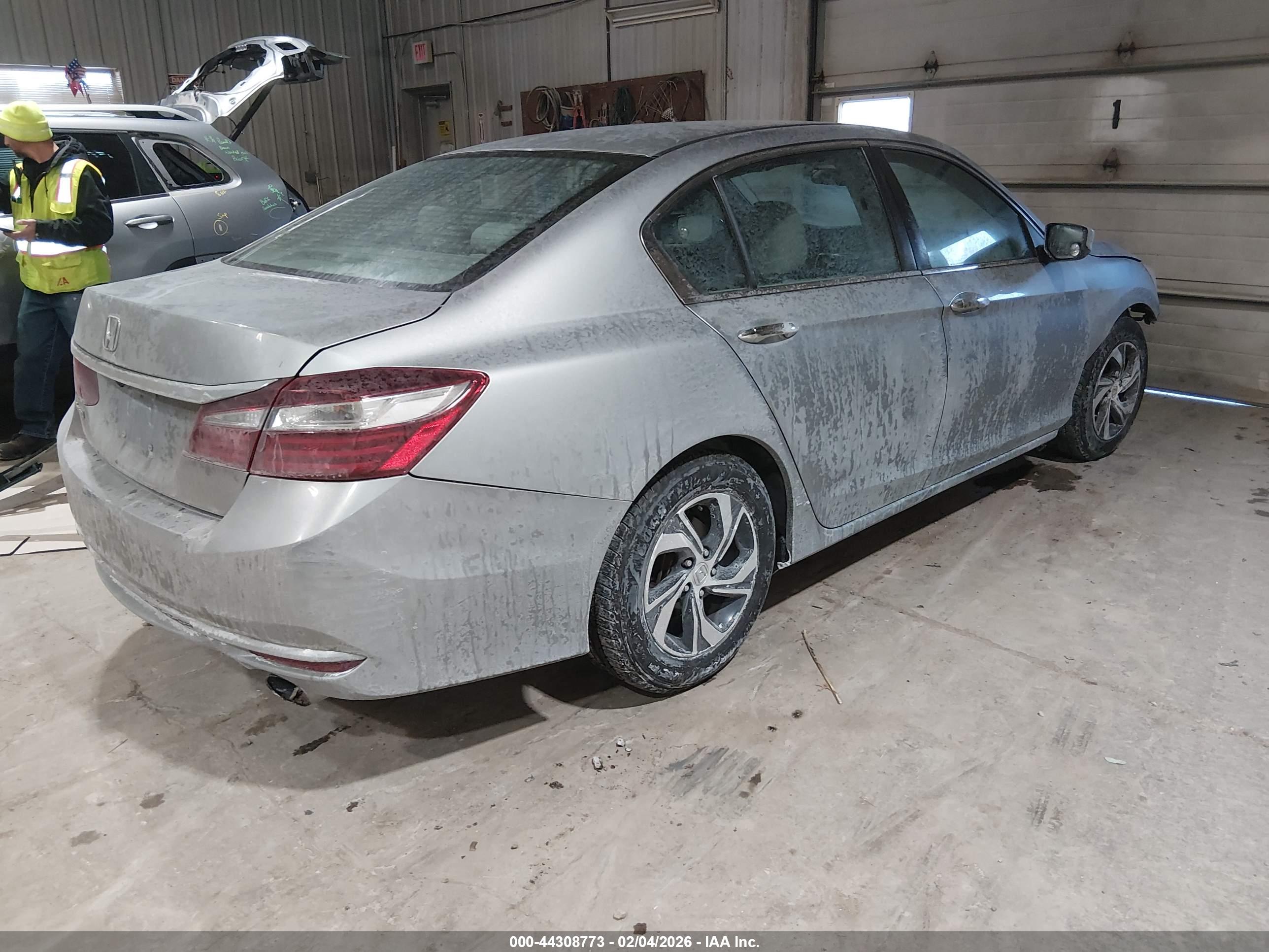 HONDA ACCORD image 4