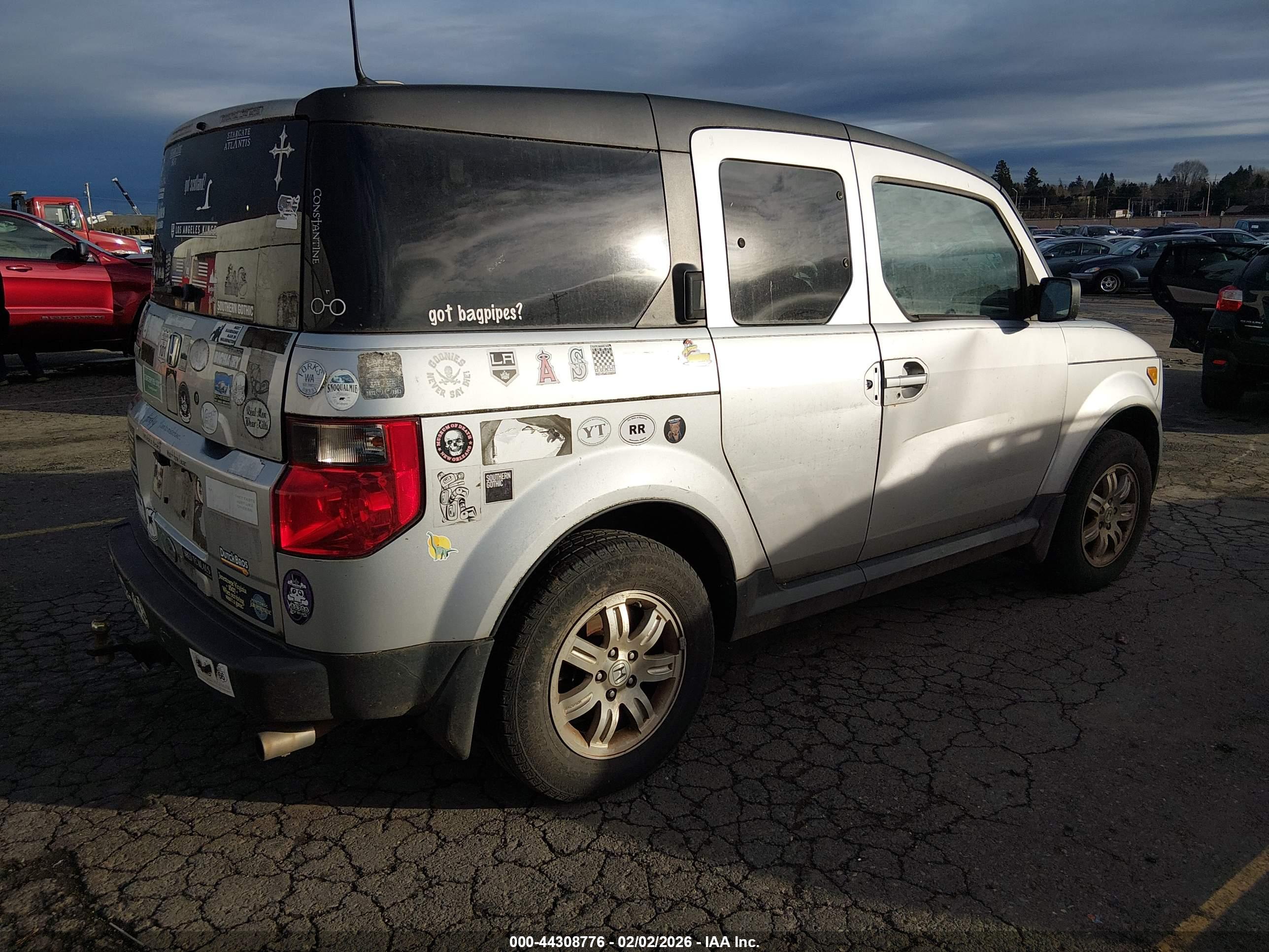 HONDA ELEMENT image 4