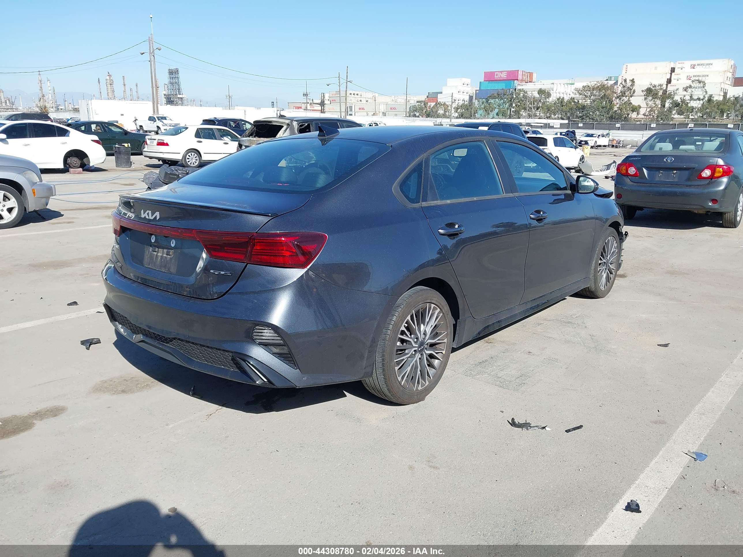 KIA FORTE image 4