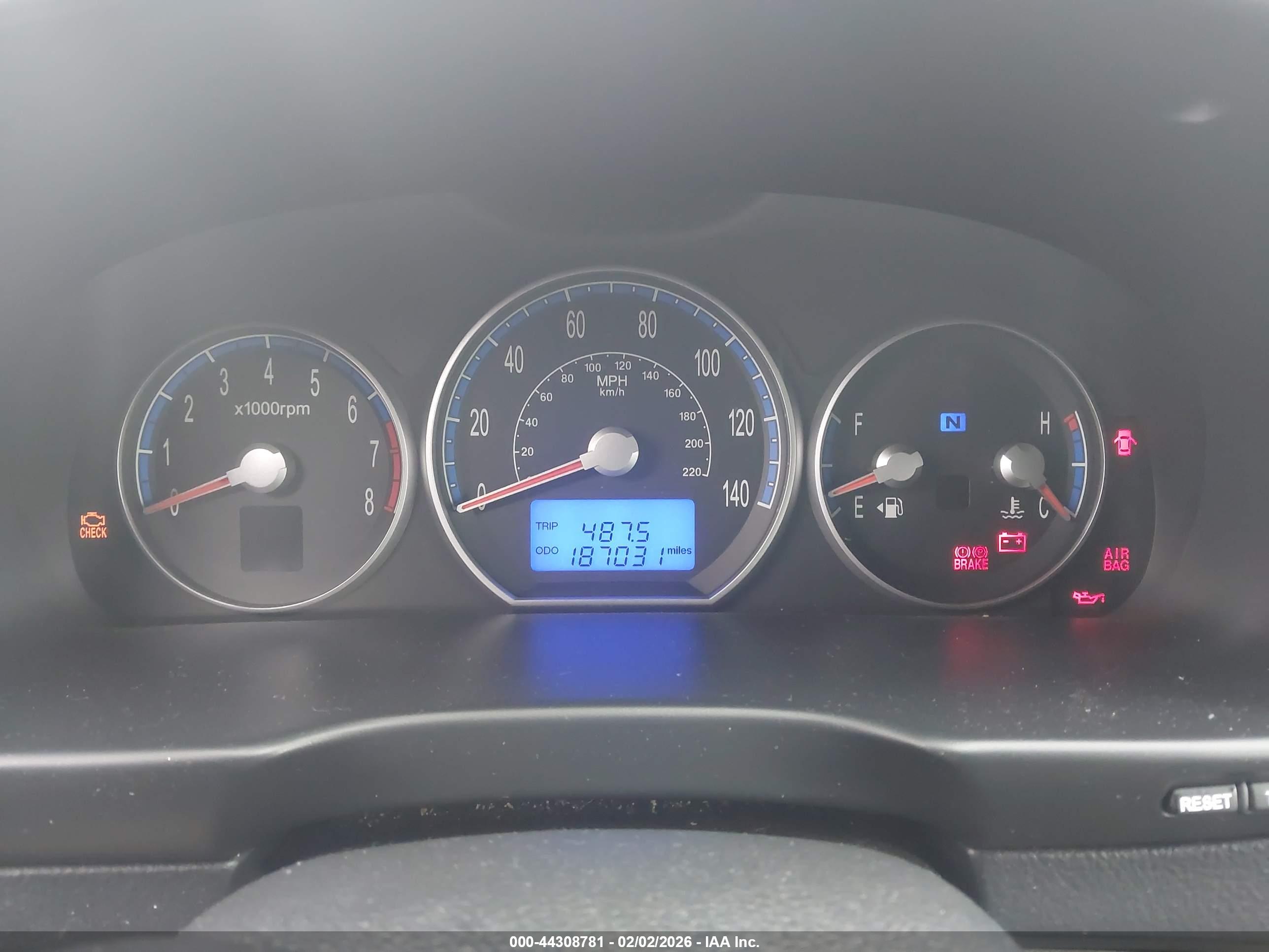 HYUNDAI SANTA image 7