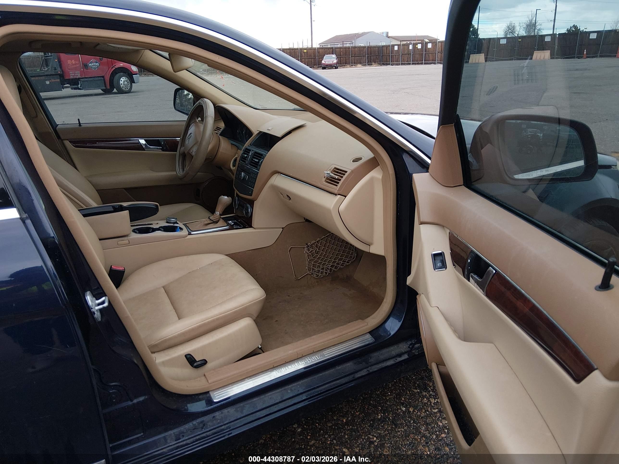 MERCEDES-BENZ C image 5