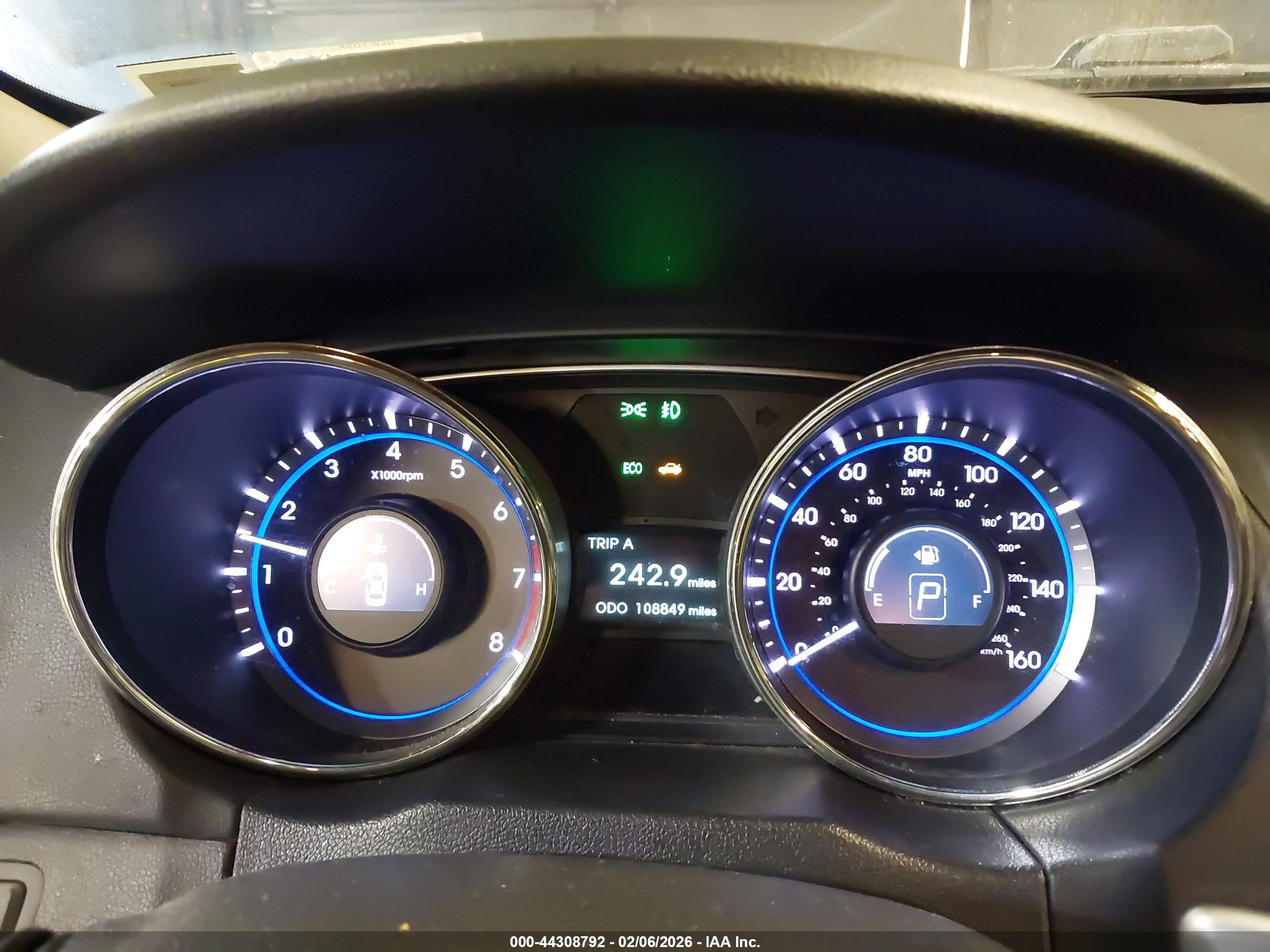 HYUNDAI SONATA image 7