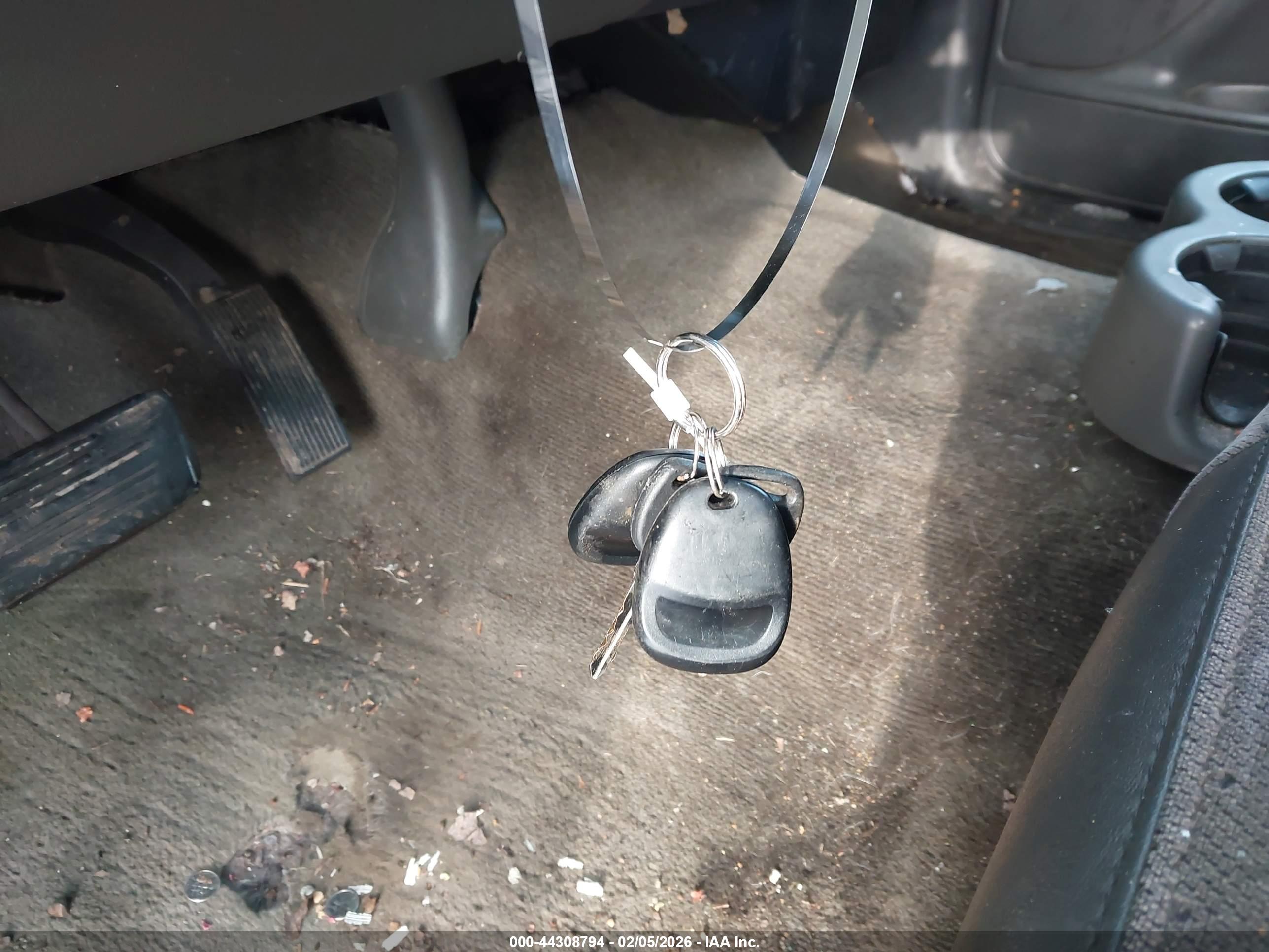 GMC SIERRA image 11