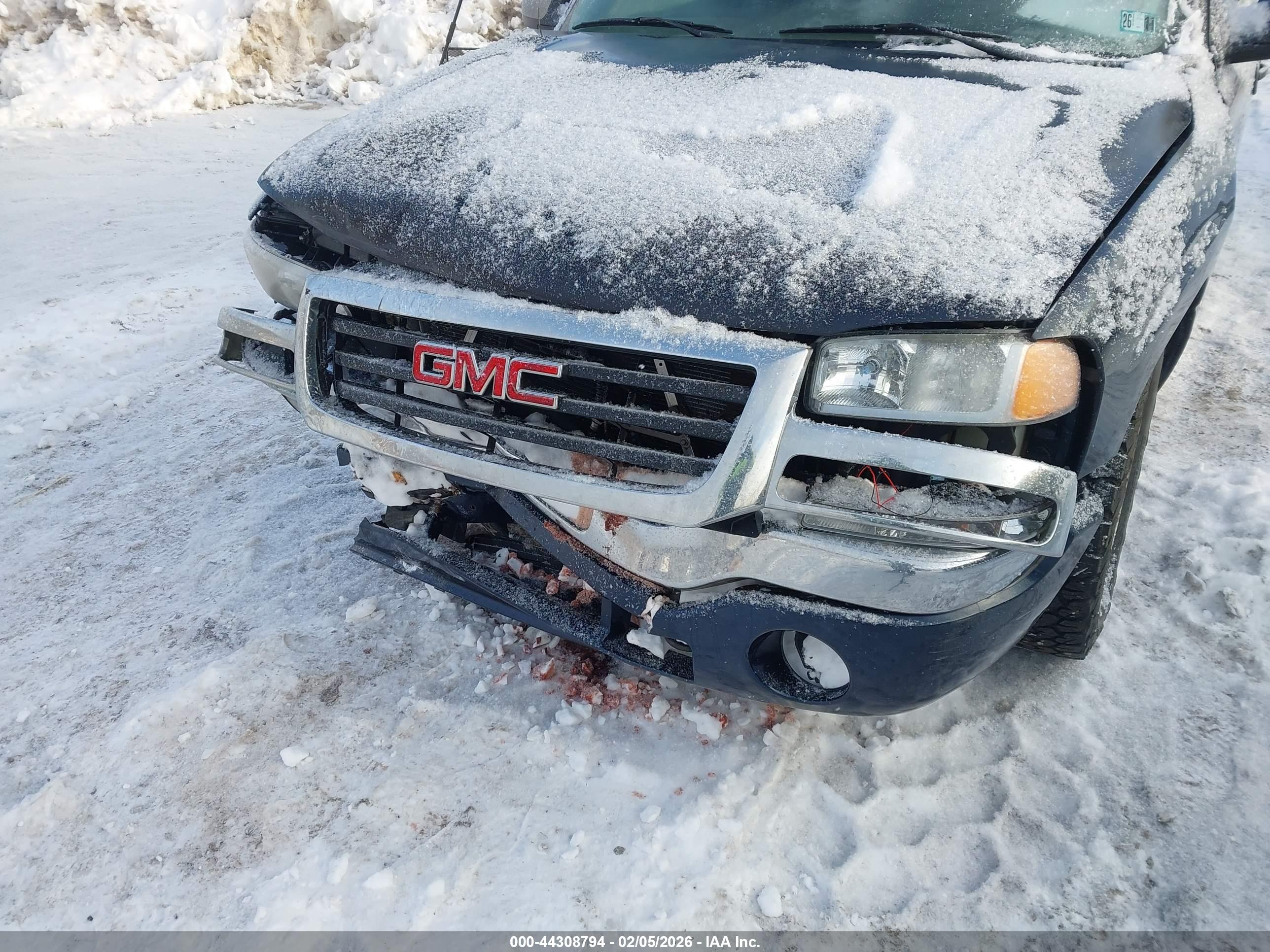 GMC SIERRA image 6