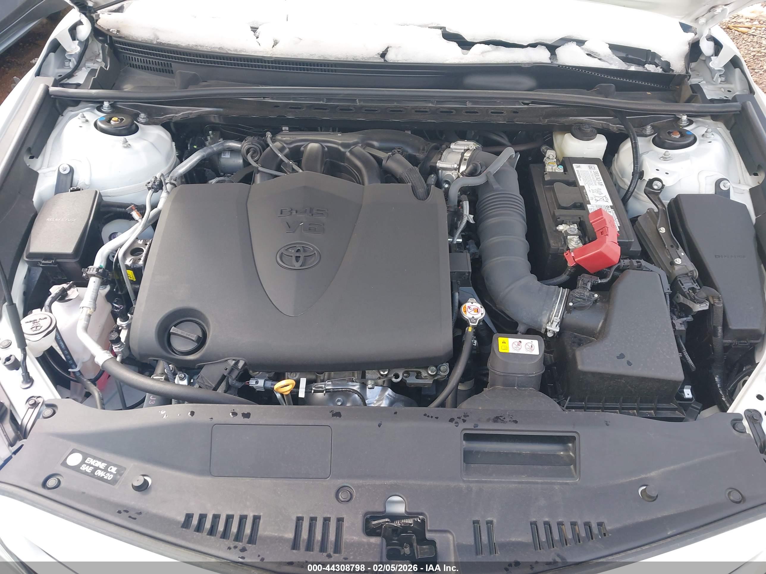 TOYOTA CAMRY image 10