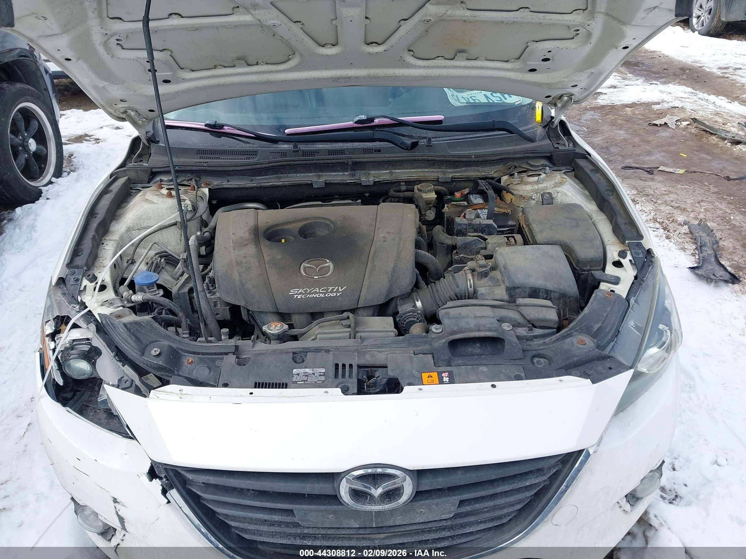 MAZDA MAZDA3 image 10