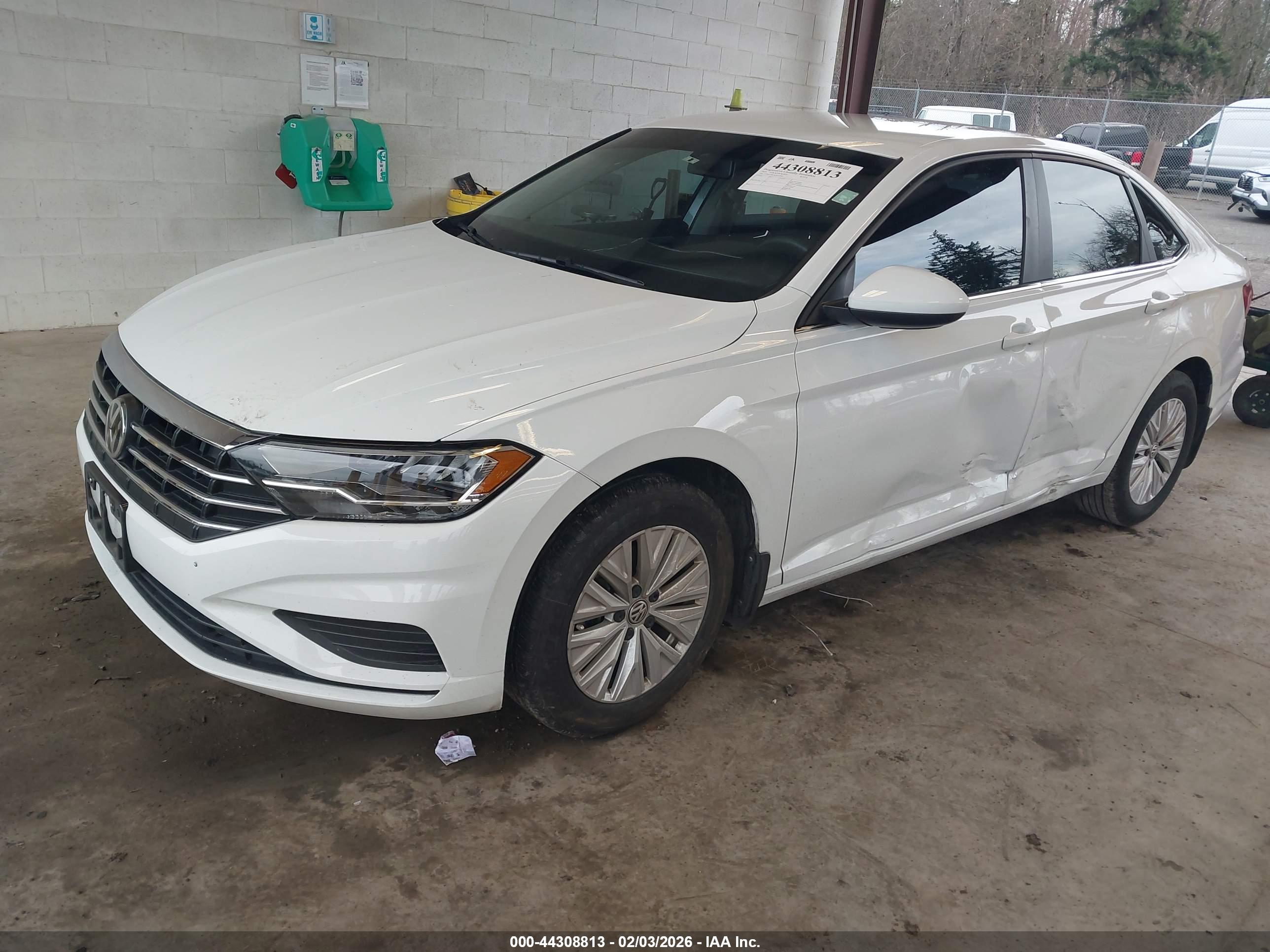 VOLKSWAGEN JETTA image 2