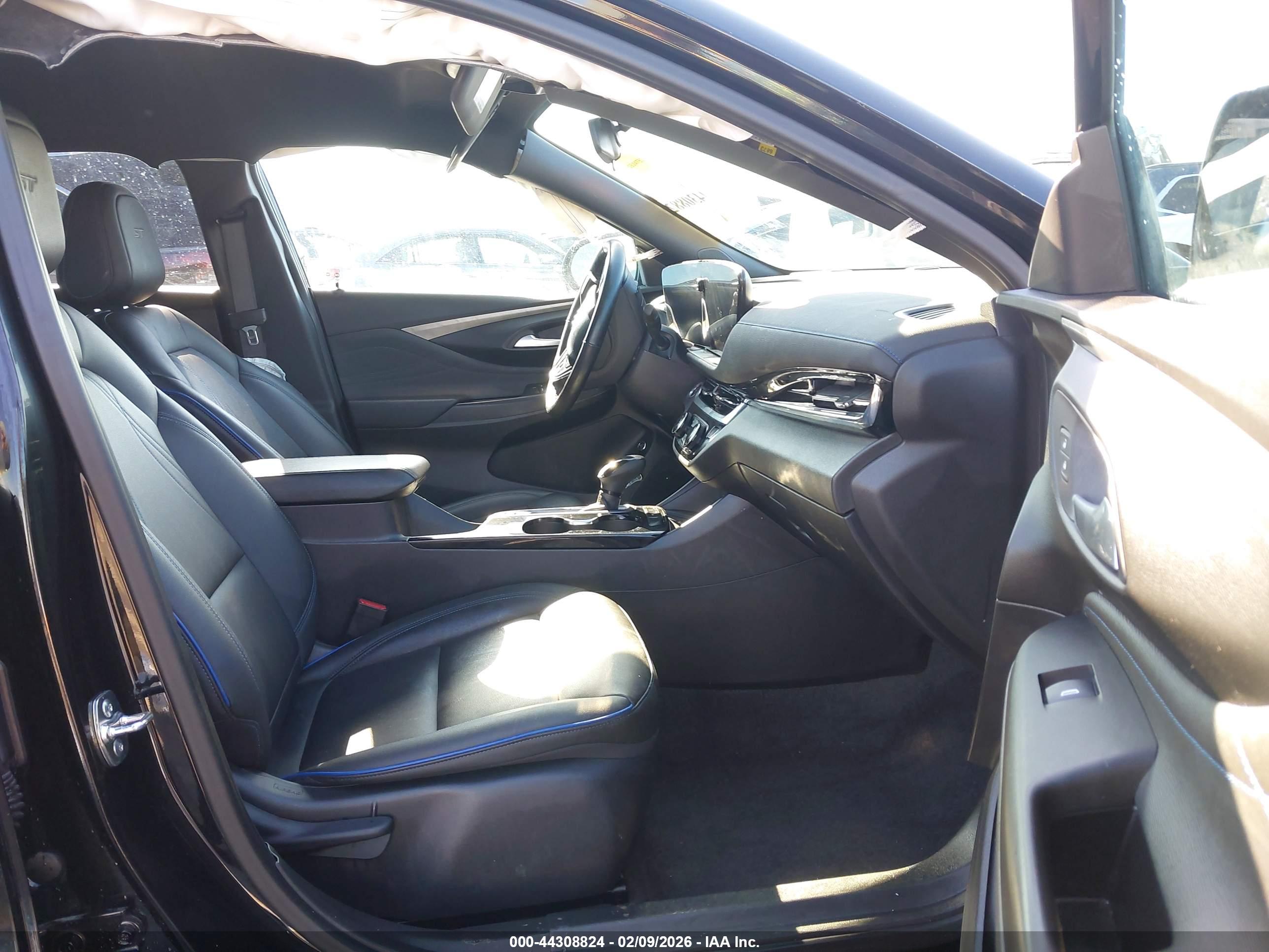 BUICK ENVISTA image 5
