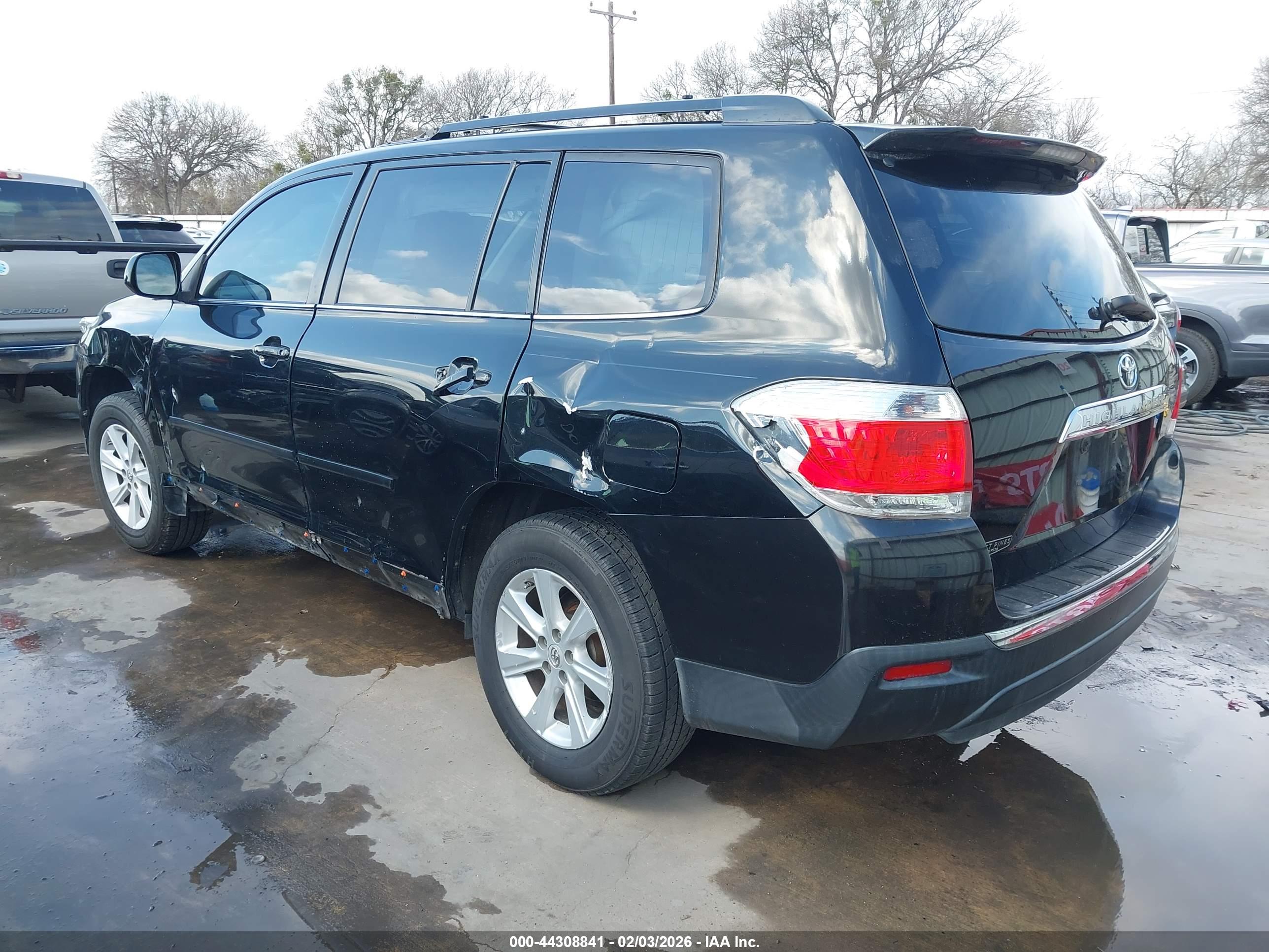 TOYOTA HIGHLANDER image 3