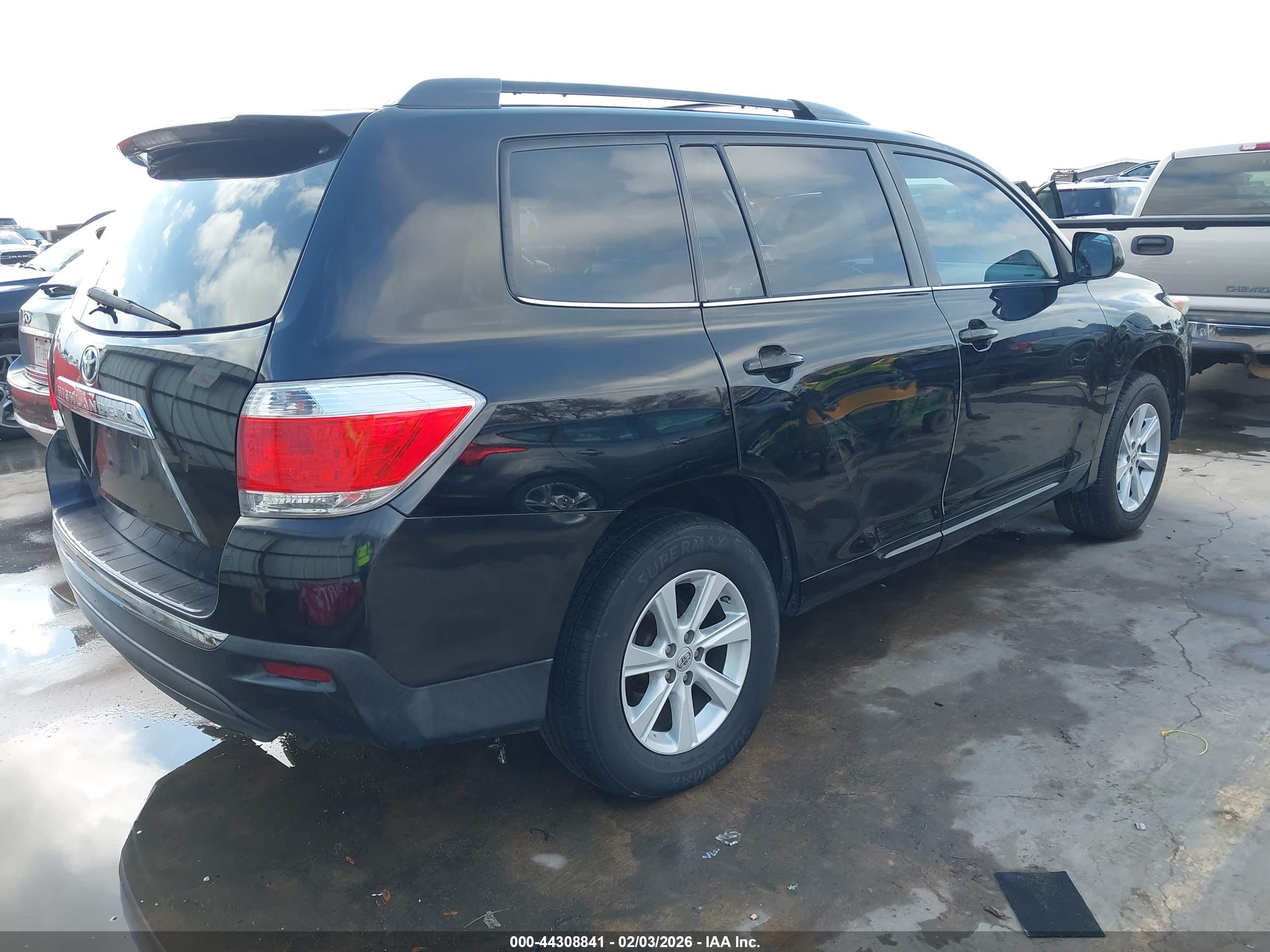 TOYOTA HIGHLANDER image 4