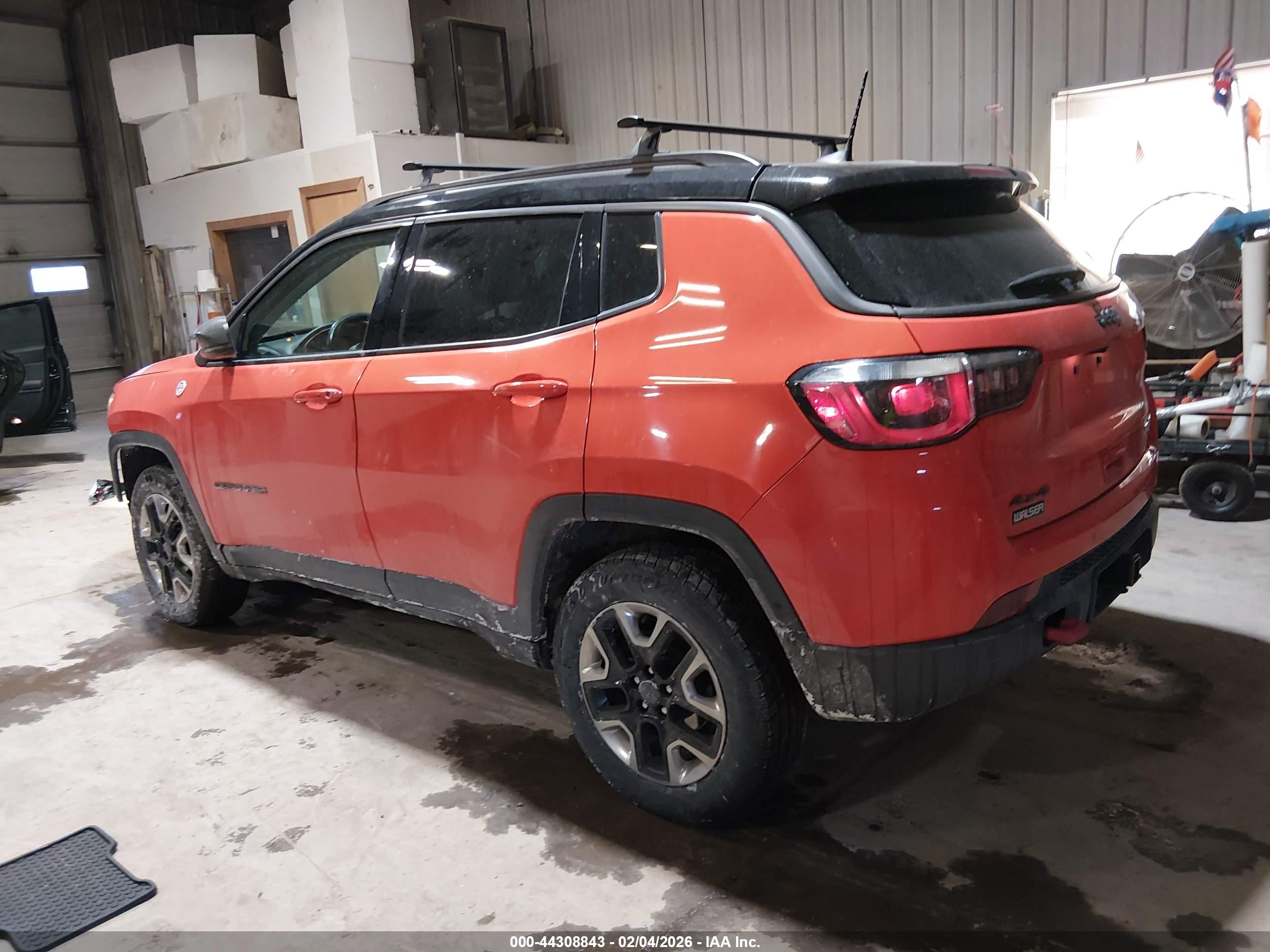 JEEP COMPASS image 3