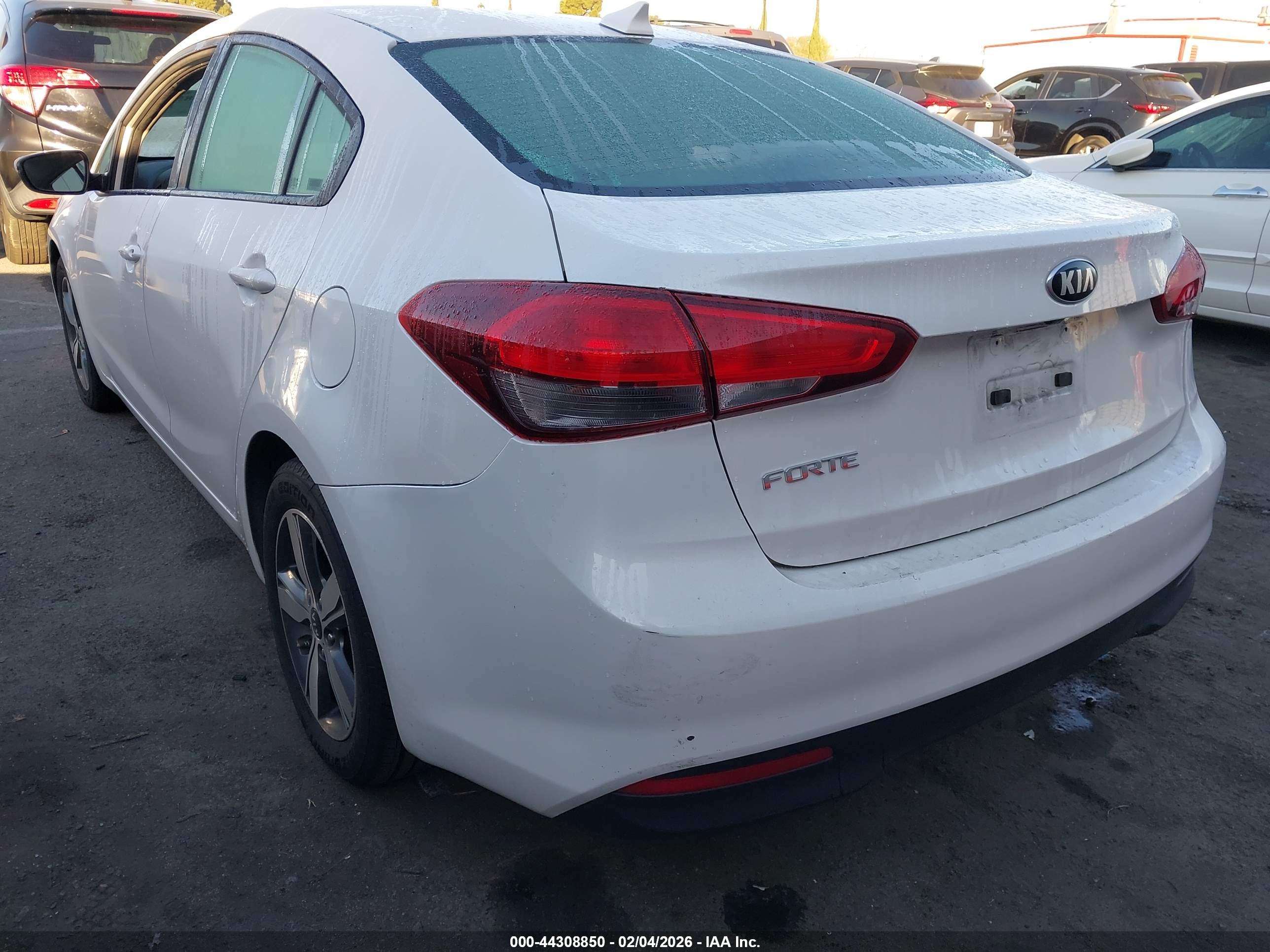 KIA FORTE image 3
