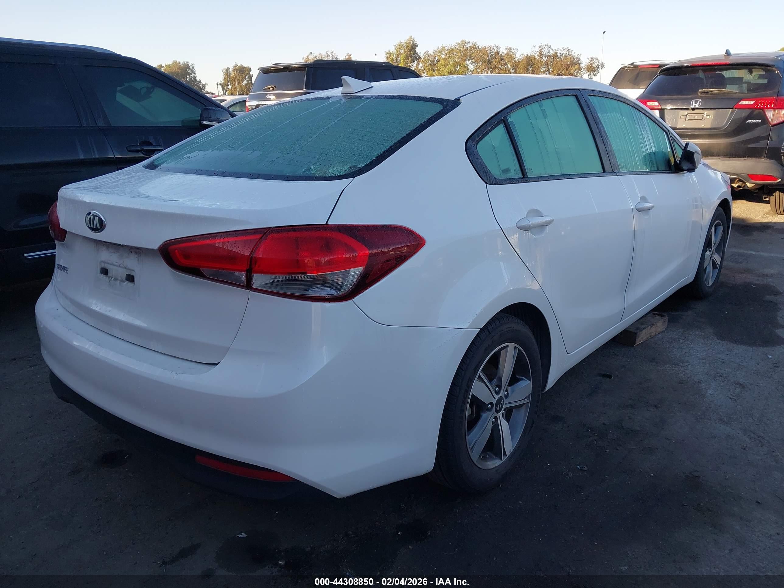 KIA FORTE image 4