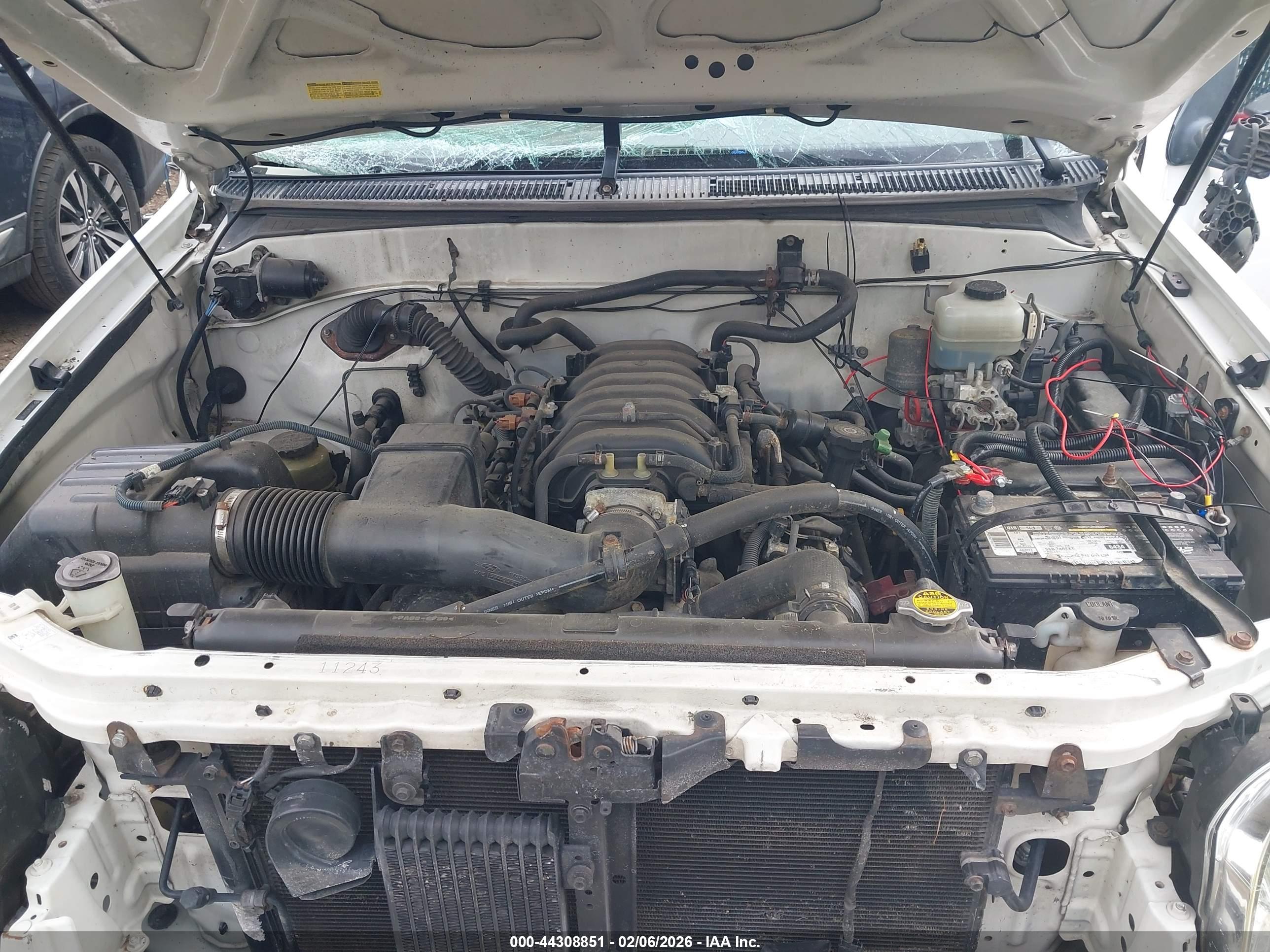 TOYOTA TUNDRA image 10