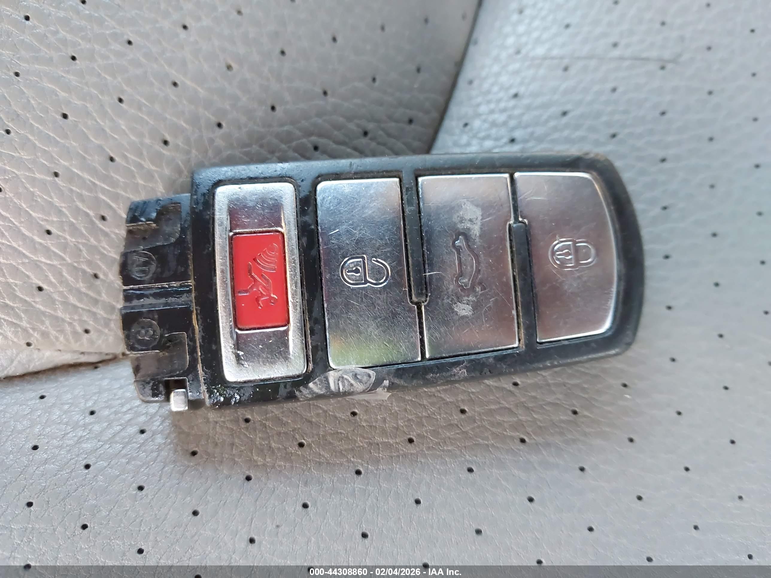 VOLKSWAGEN PASSAT image 11