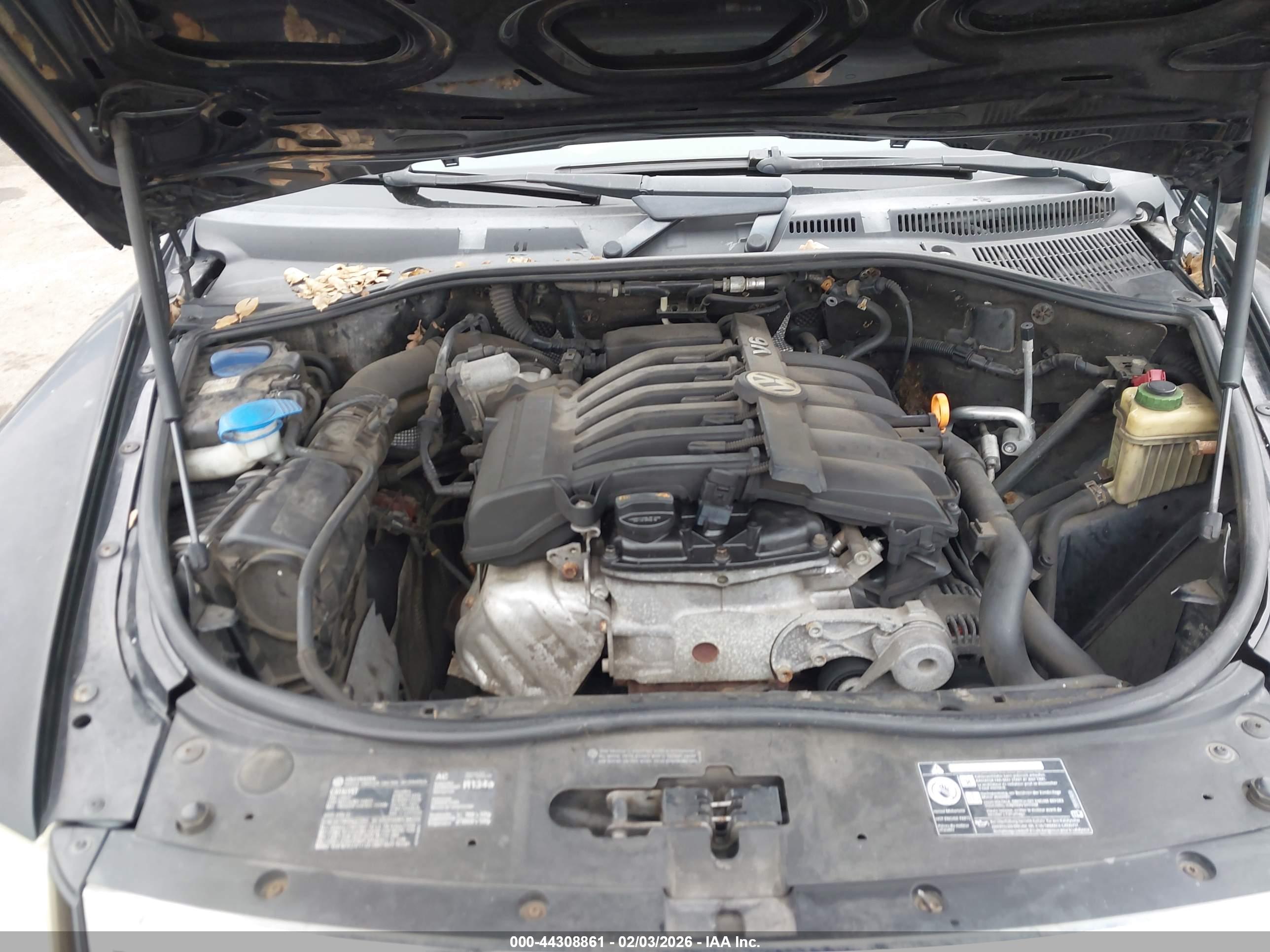 VOLKSWAGEN TOUAREG image 10