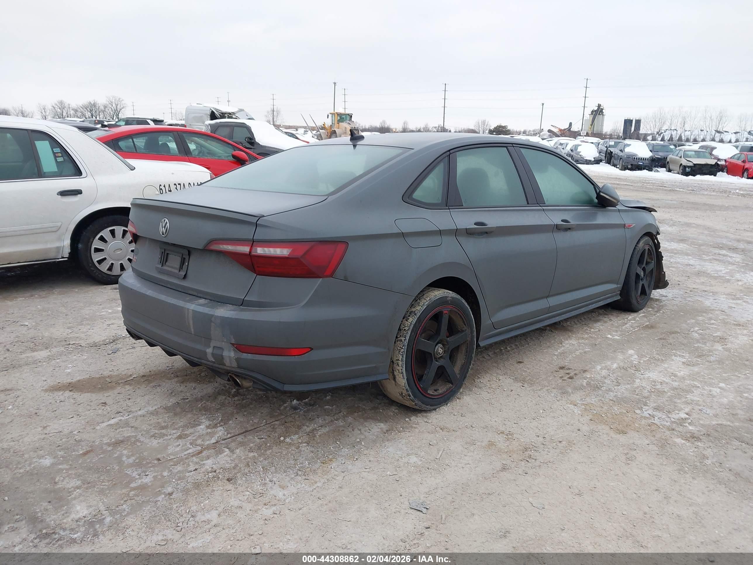 VOLKSWAGEN JETTA image 4