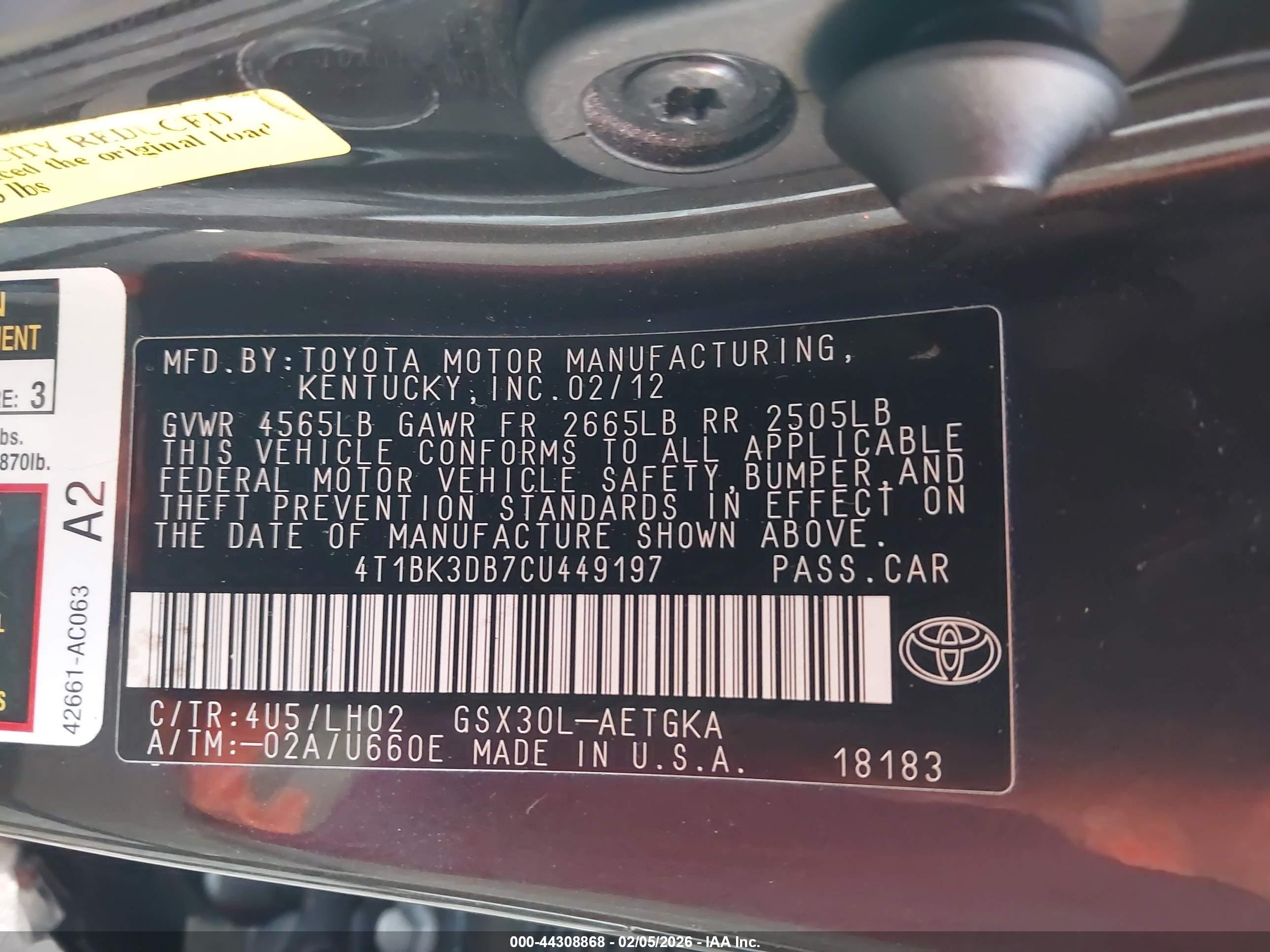 TOYOTA AVALON image 9