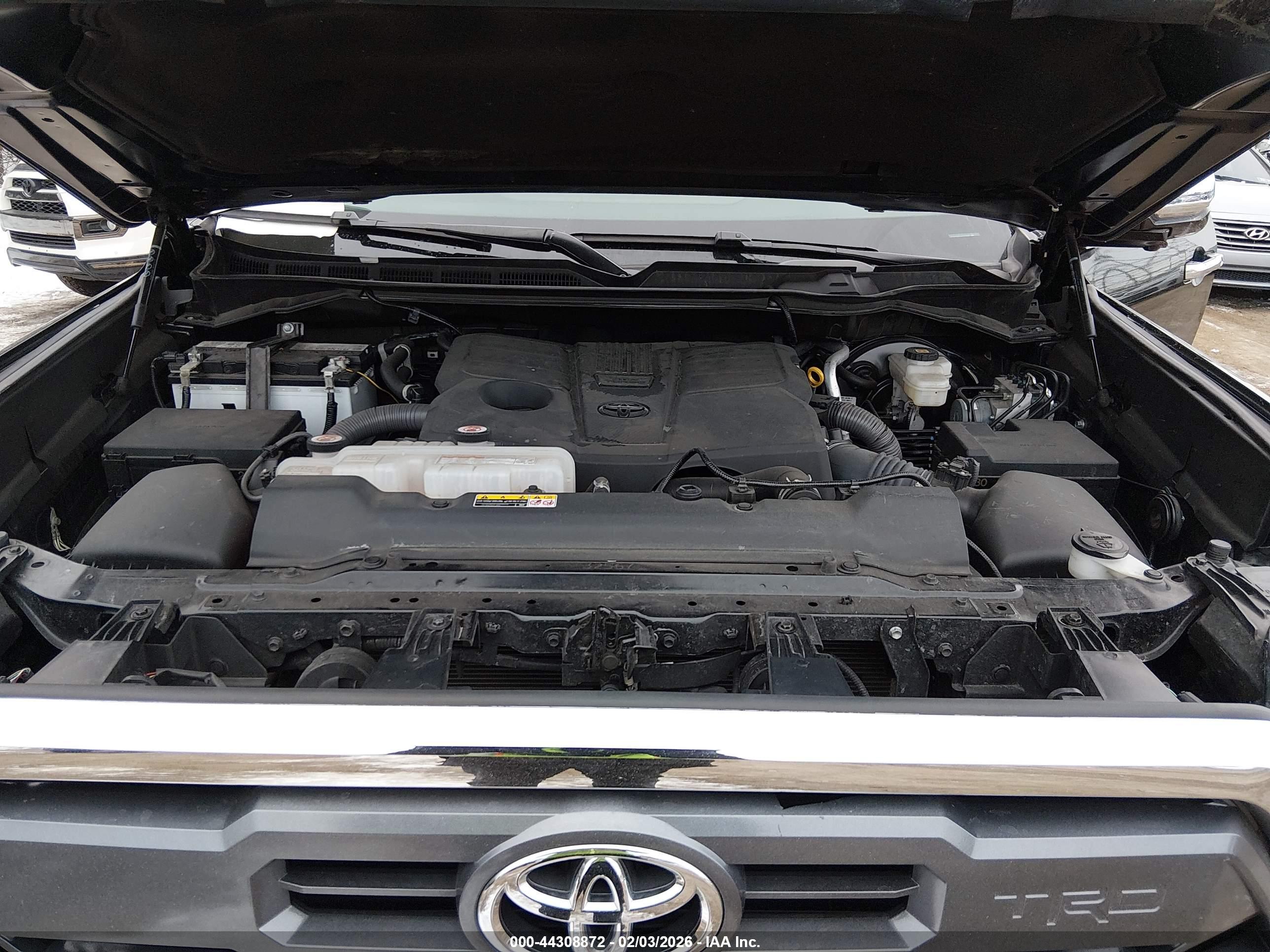 TOYOTA TUNDRA image 10