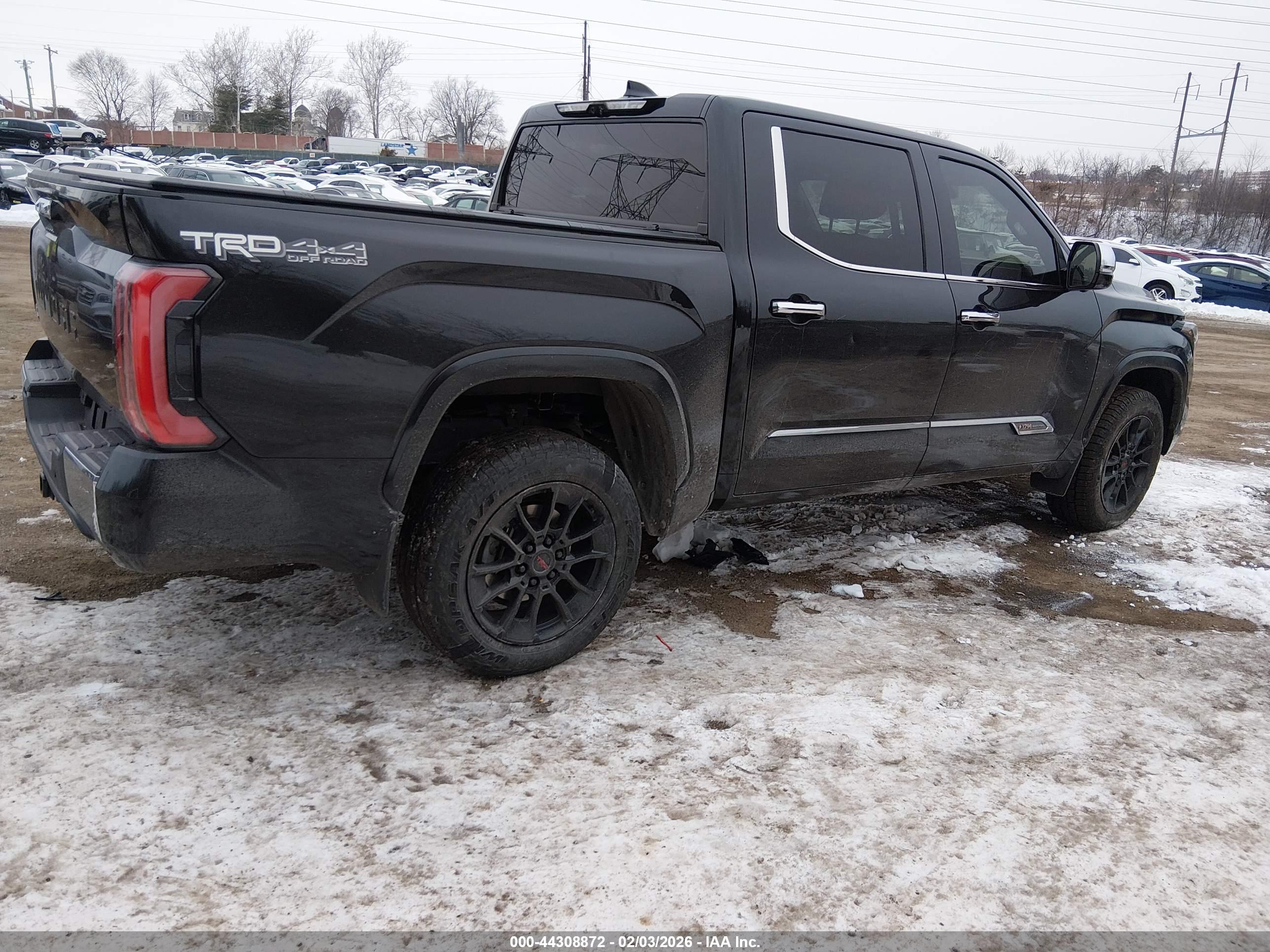 TOYOTA TUNDRA image 4