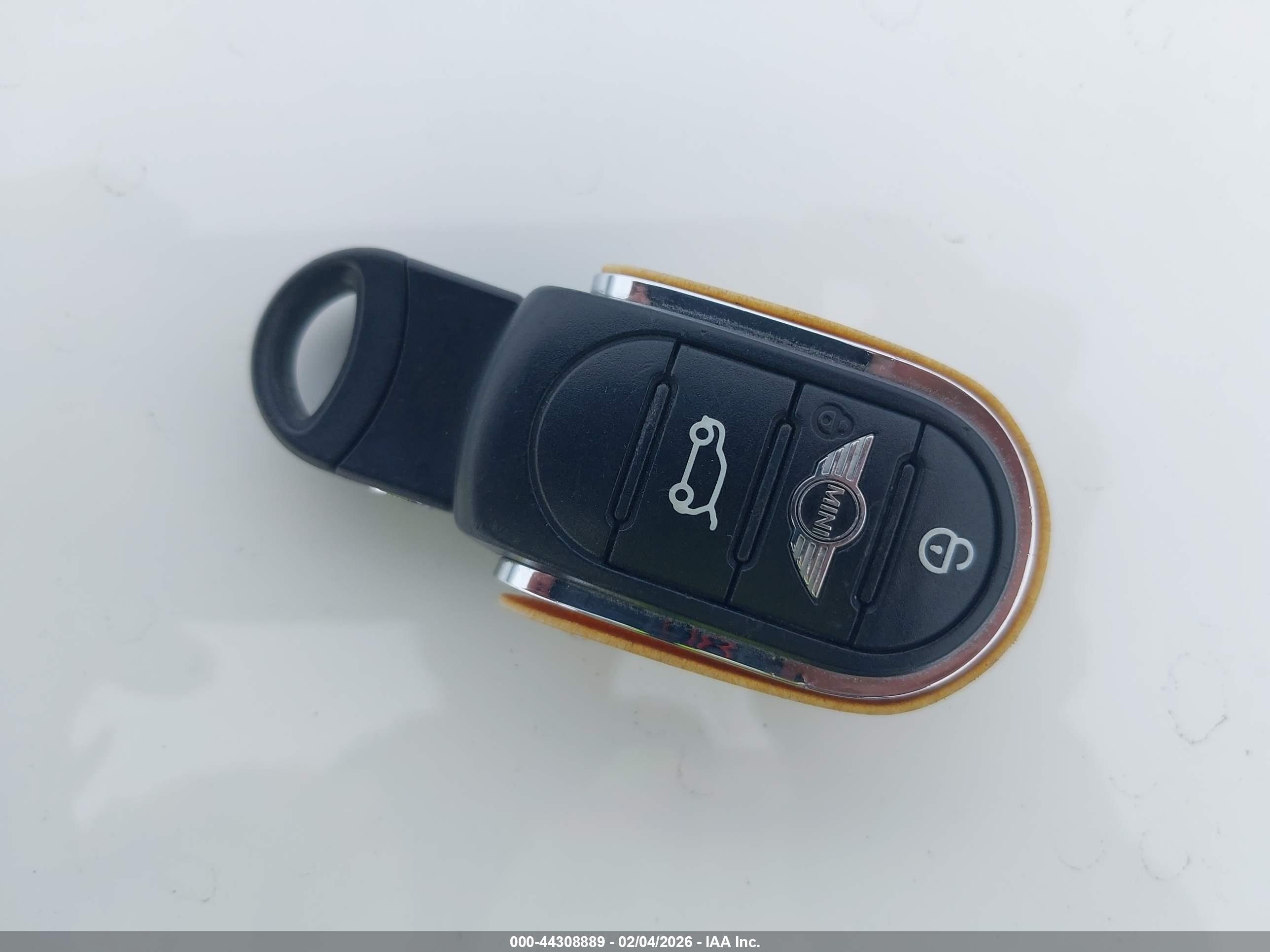 MINI CLUBMAN image 11