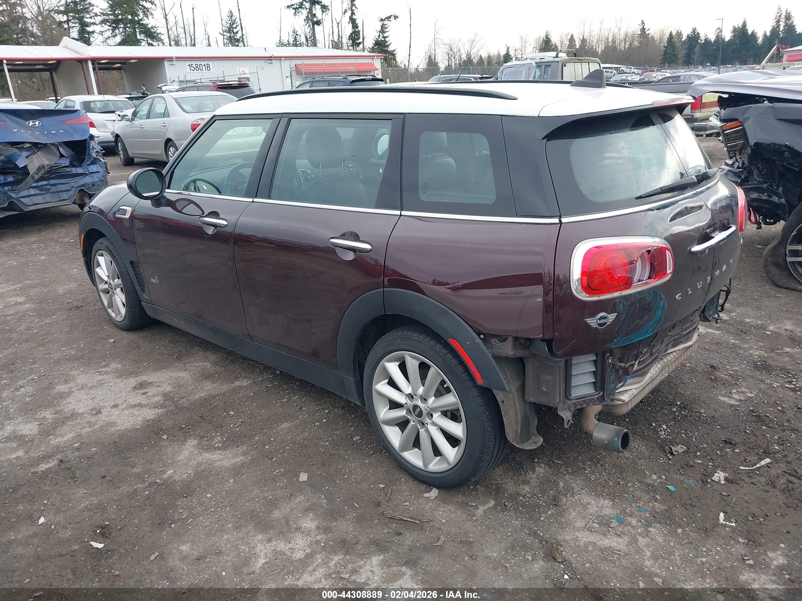 MINI CLUBMAN image 3