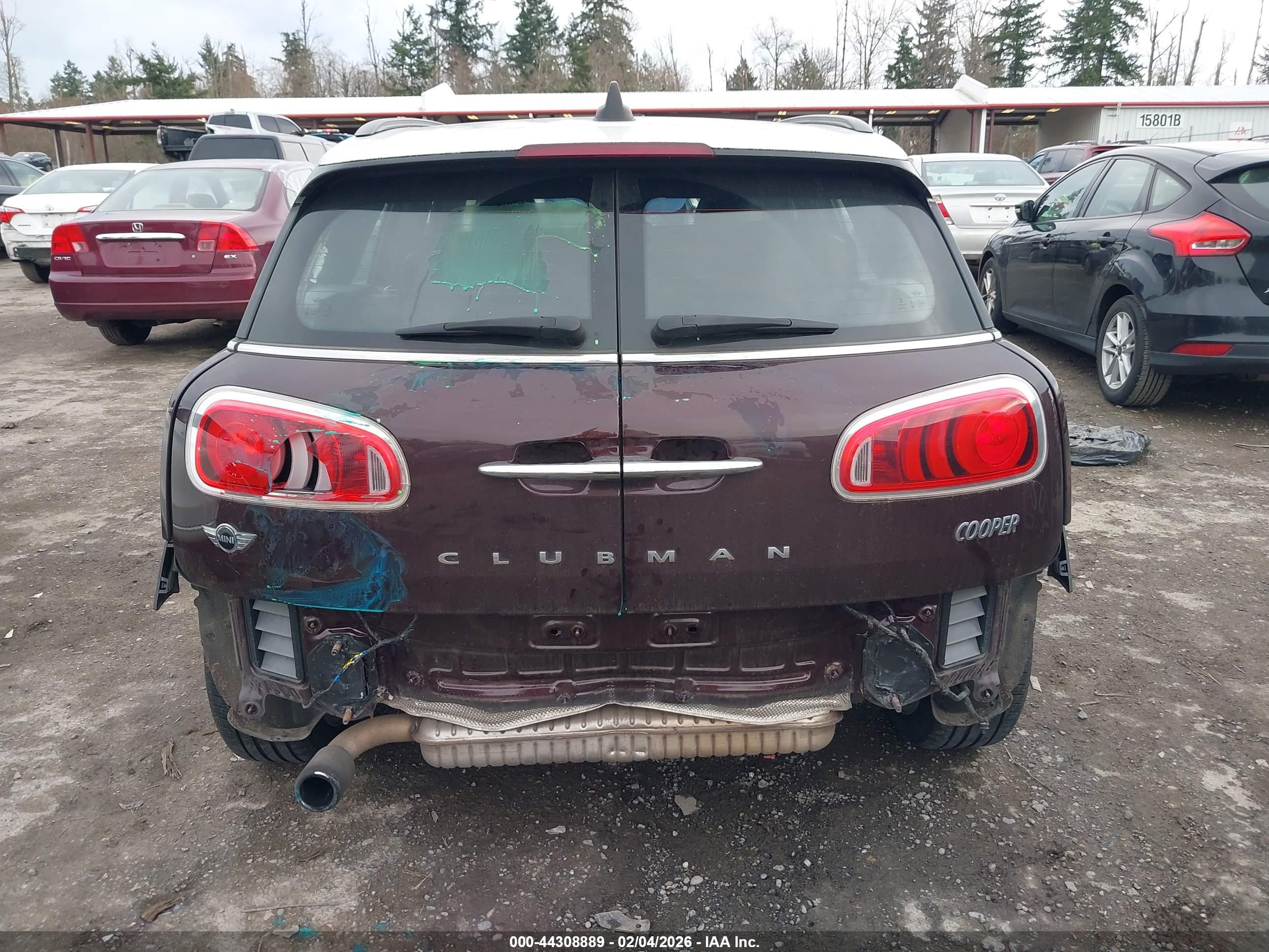 MINI CLUBMAN image 6