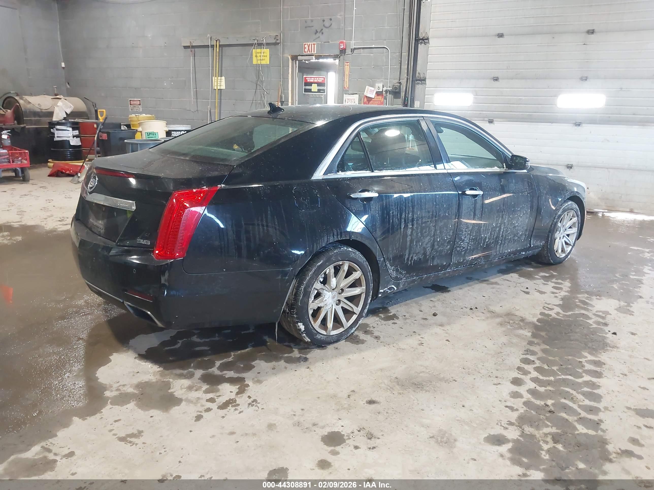 CADILLAC CTS image 4