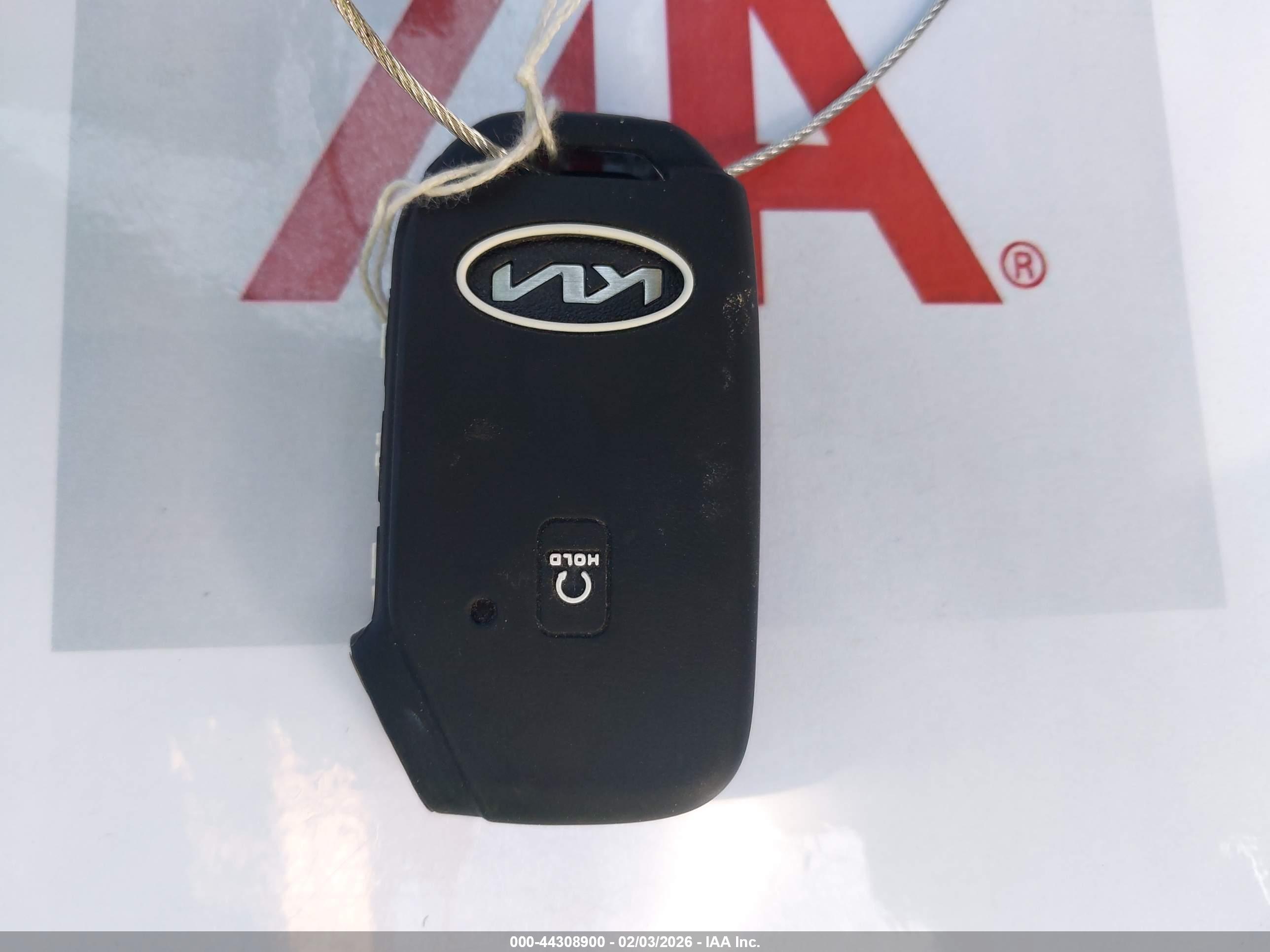 KIA SPORTAGE image 11